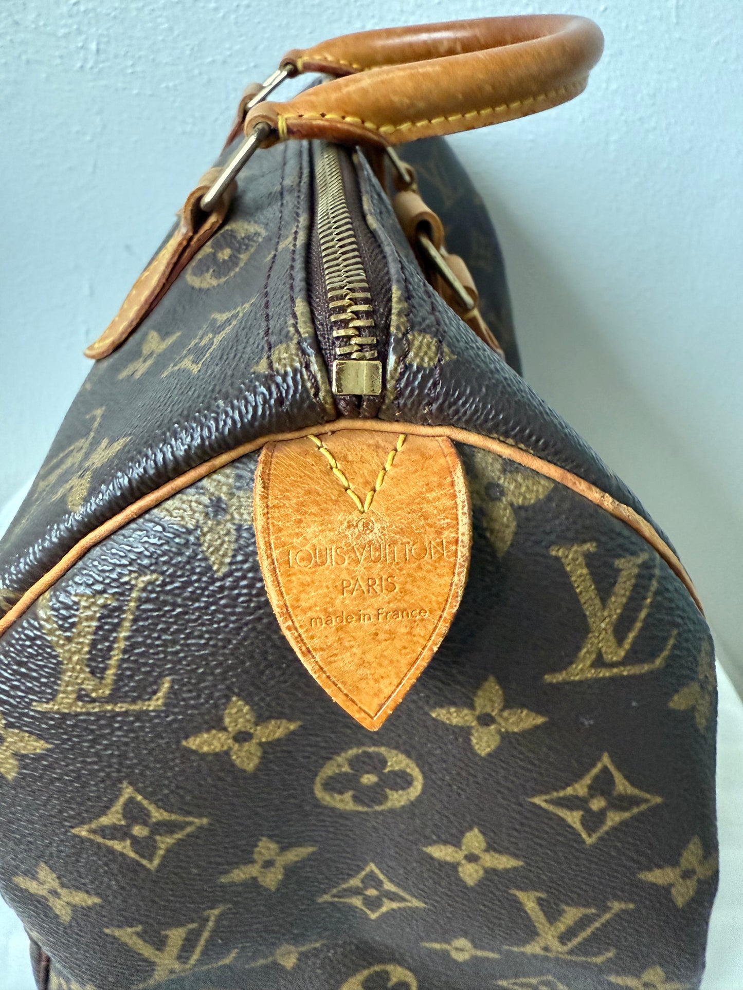Louis Vuitton Speedy 30