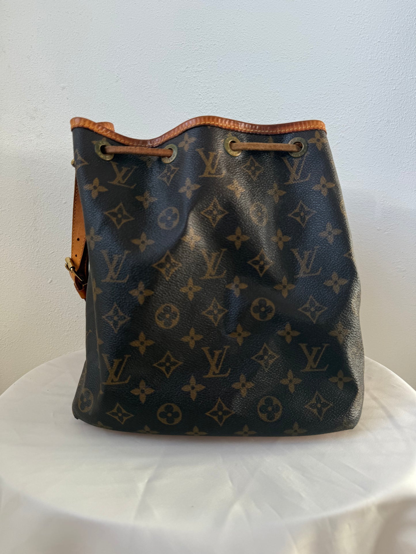 Louis Vuitton Noé Petit