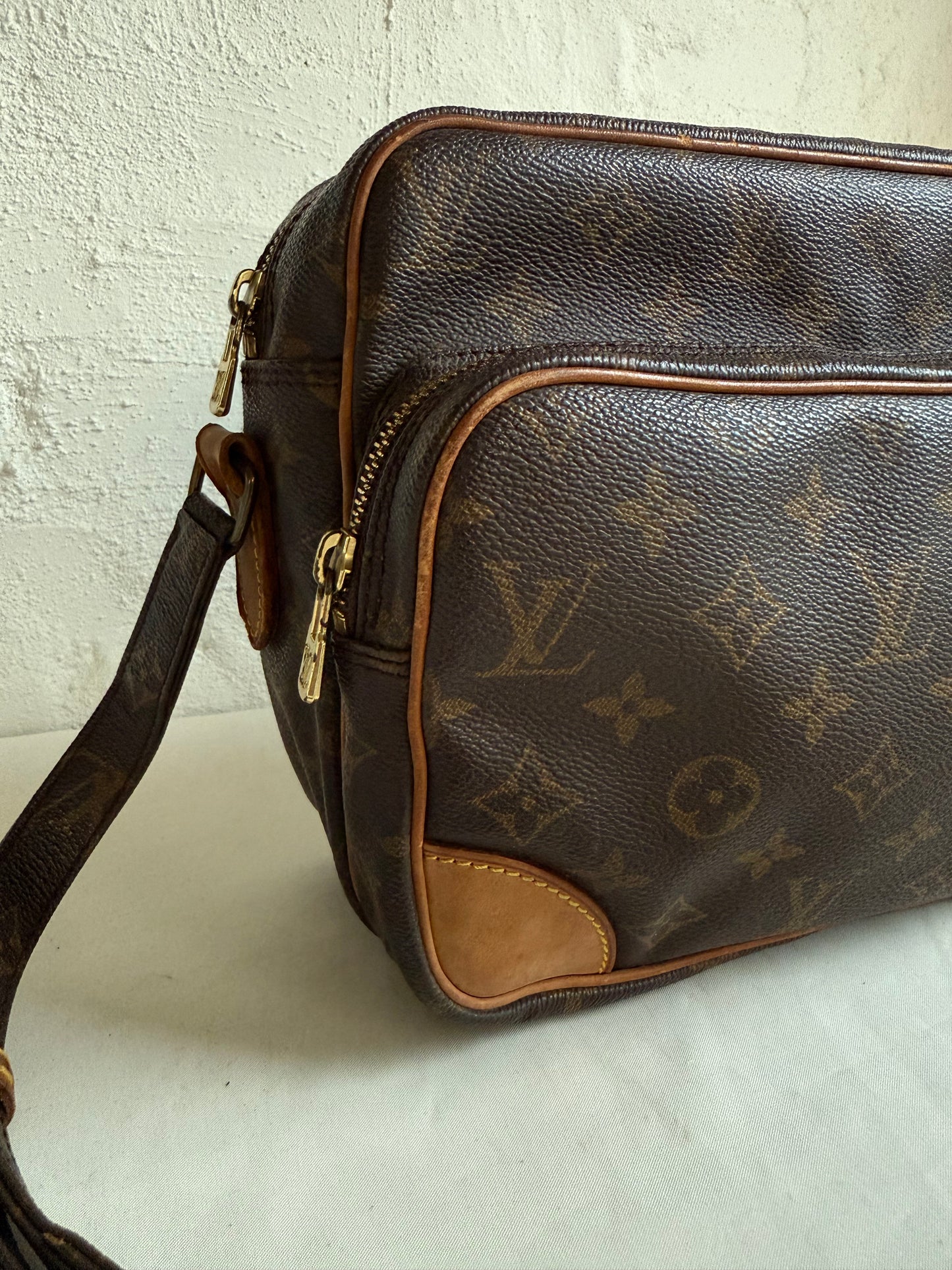 Louis Vuitton Nile bag