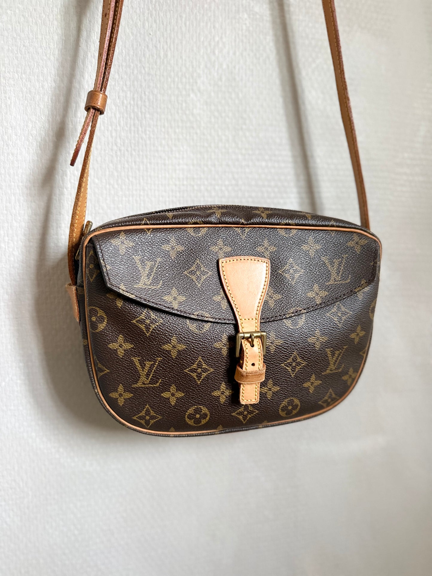 Louis Vuitton Jeune Fille MM