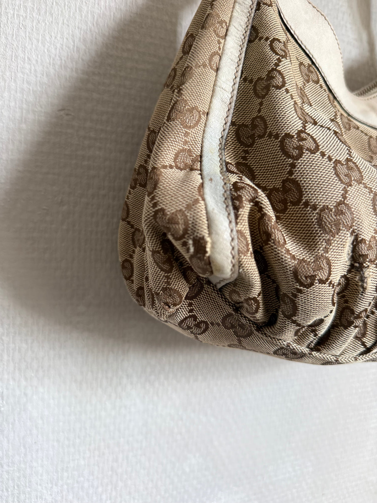 Gucci Abbey Hobo bag