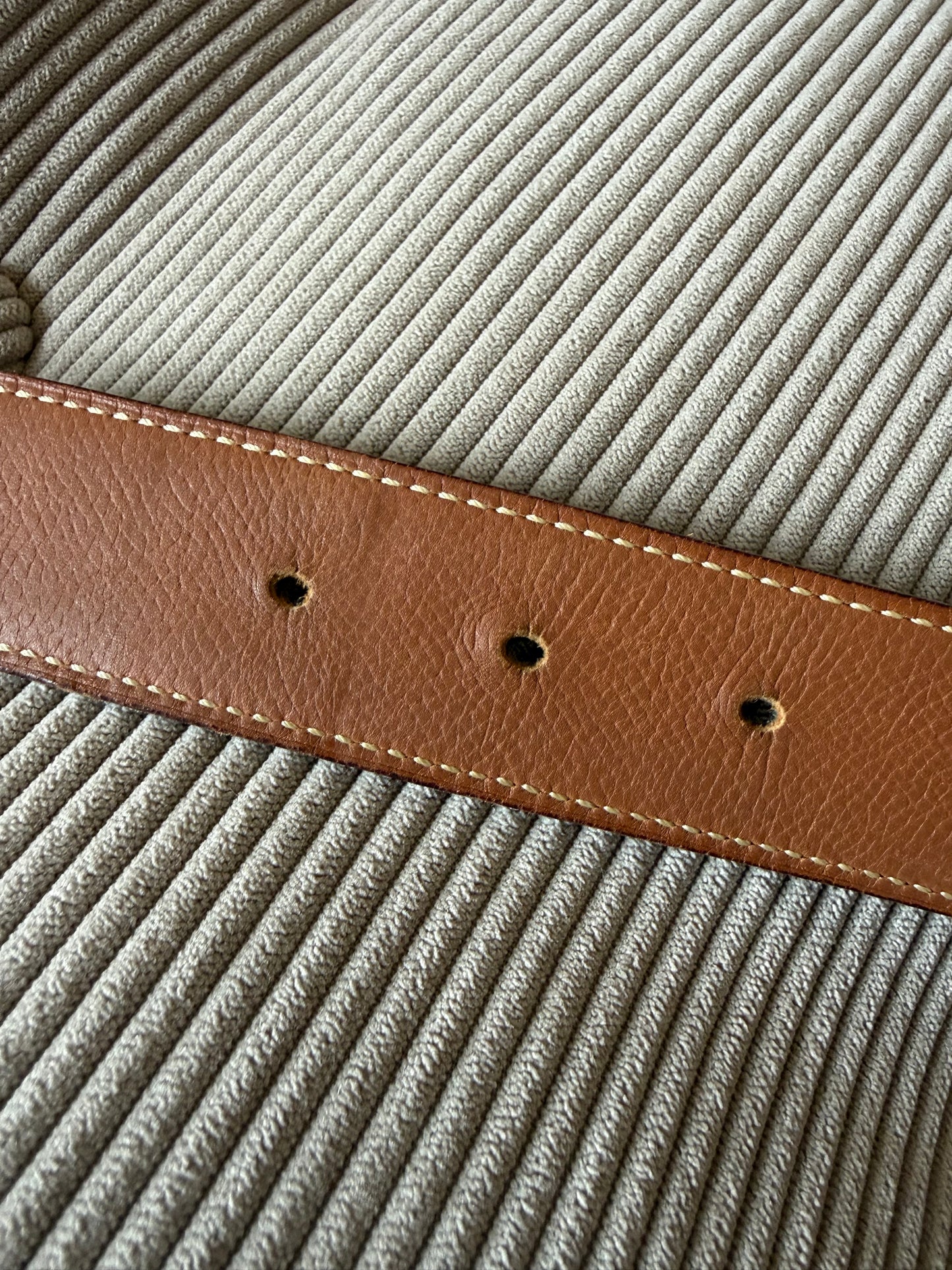 Hermés Reversible H belt
