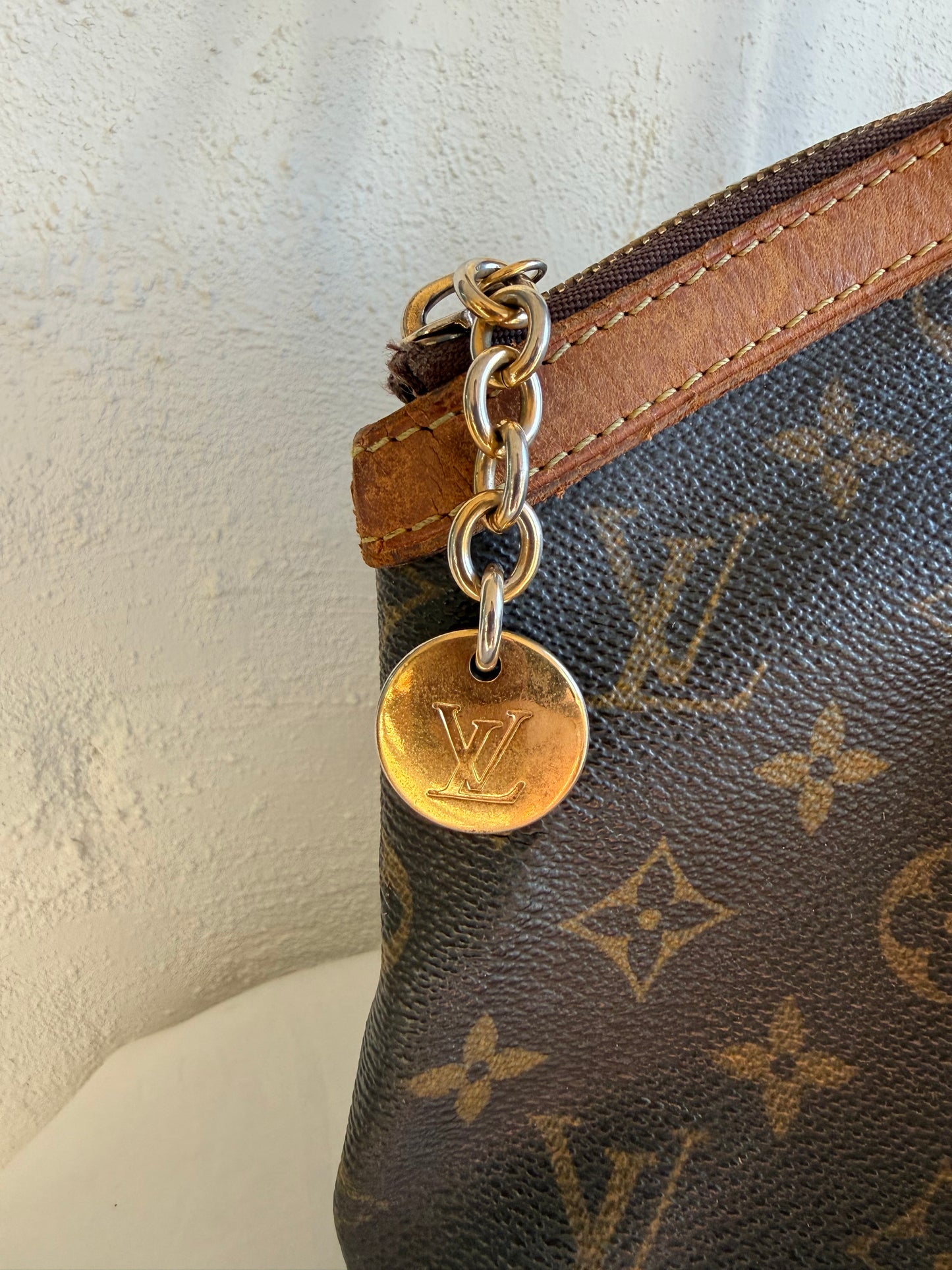 Louis Vuitton Tivoli GM