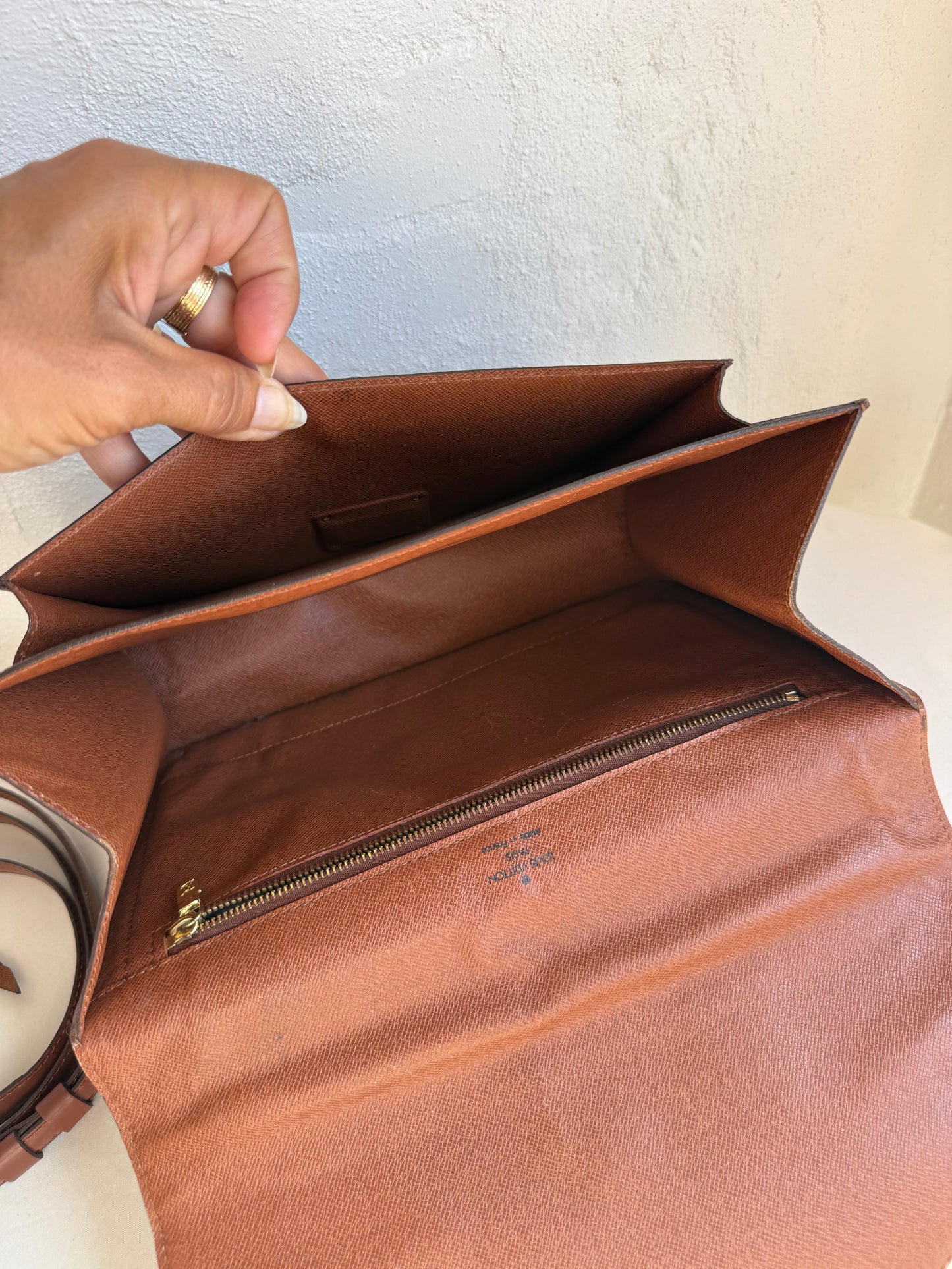 Louis Vuitton Monceau 28