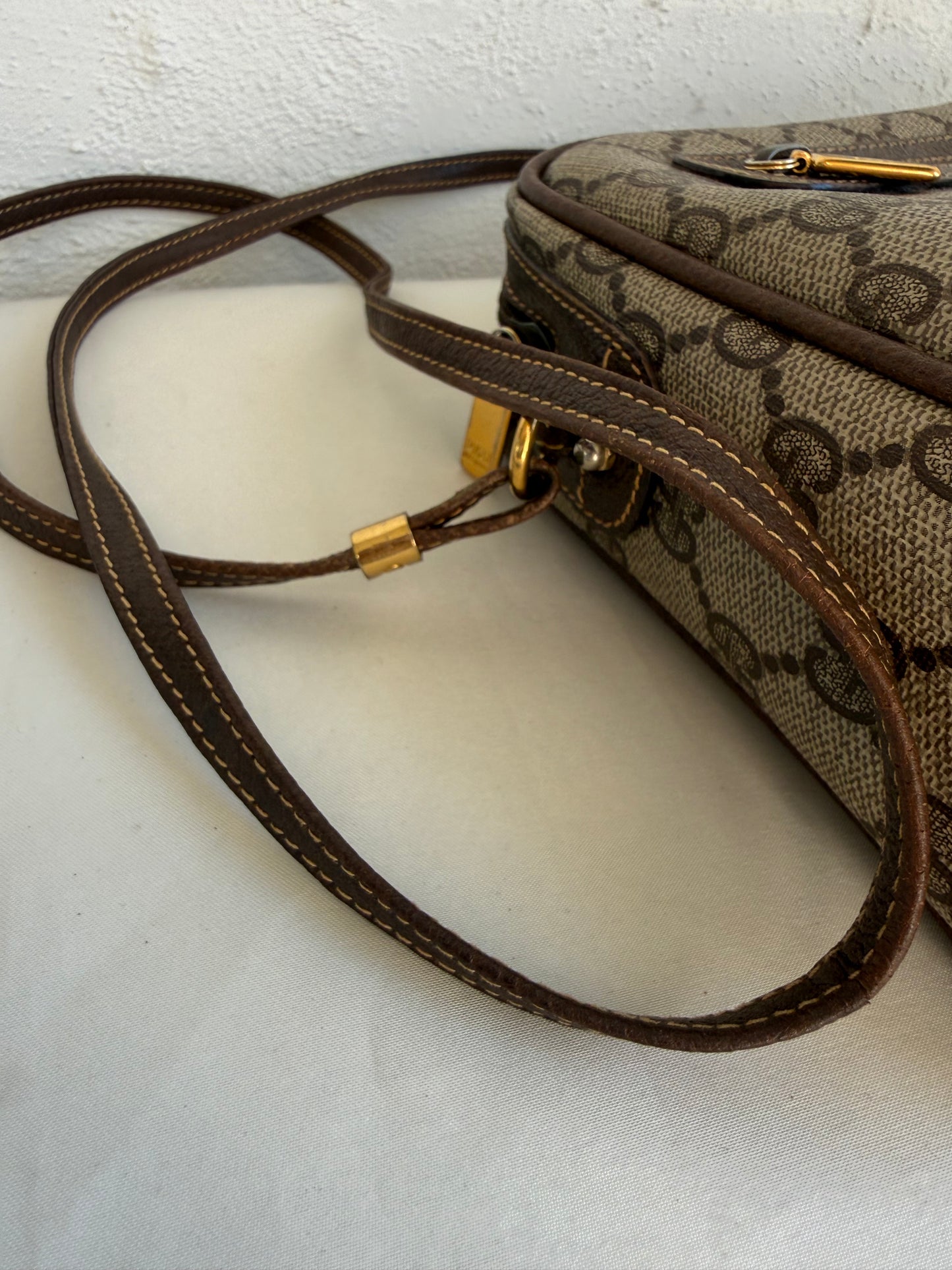 Gucci shoulder bag