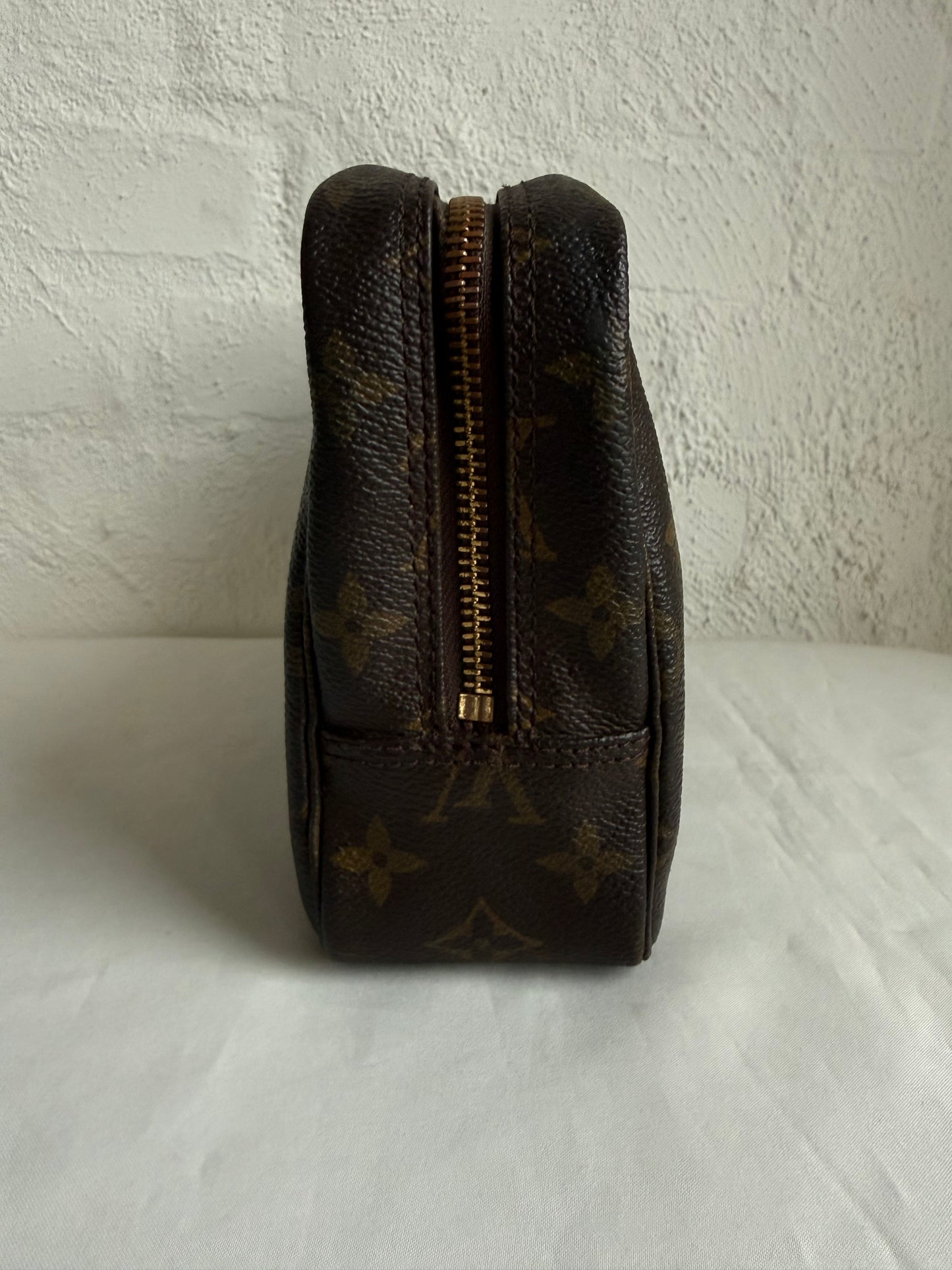 Louis Vuitton makeup/toilet taske
