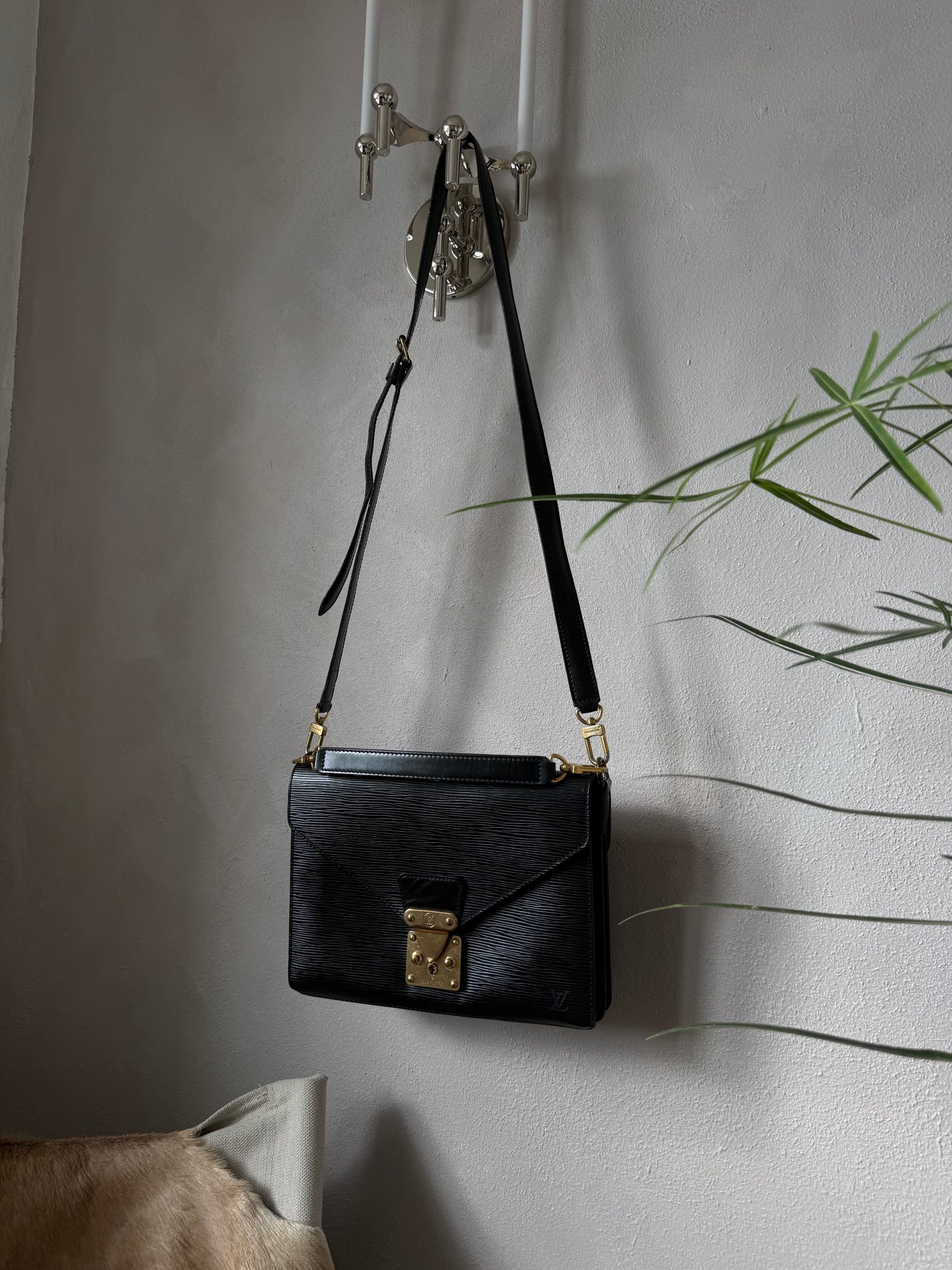 Louis Vuitton SAC Biface Epi
