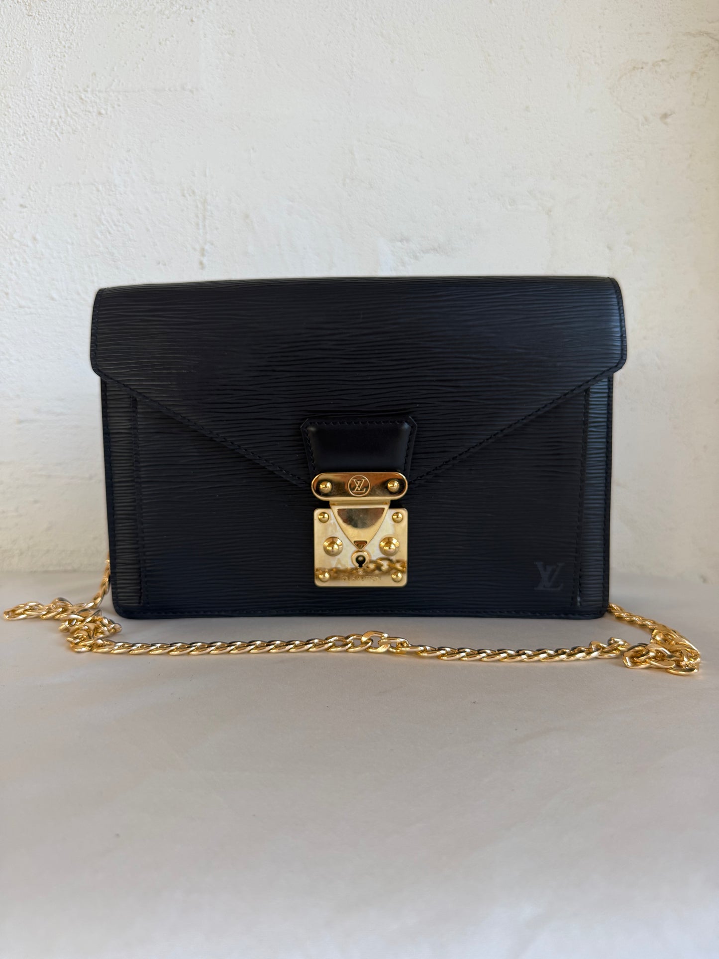 Louis Vuitton Epi Dragonne wrist/shoulder bag