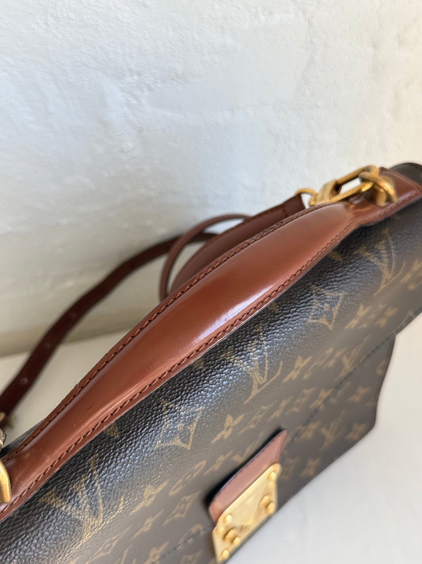 Louis Vuitton Monceau 28