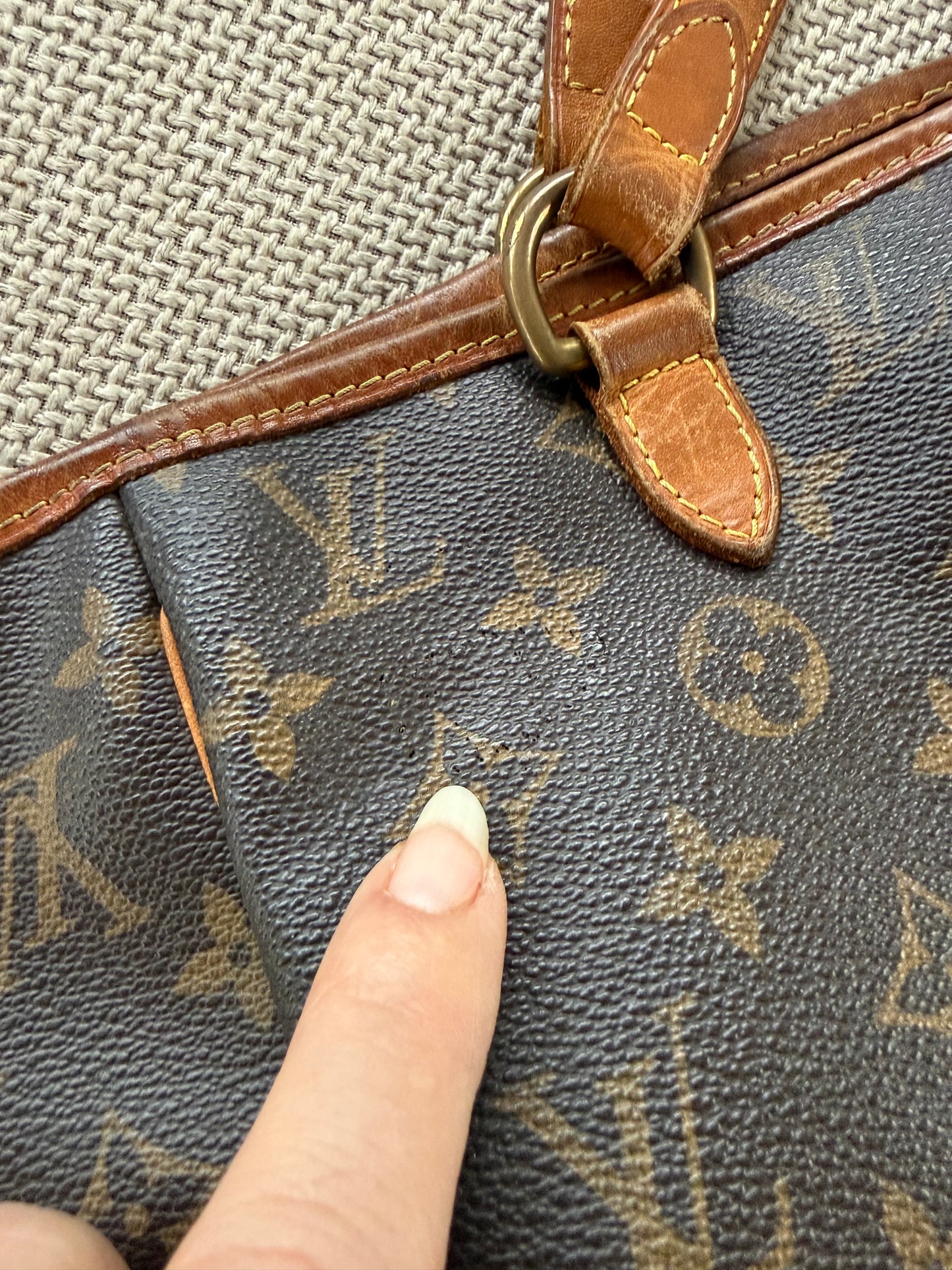 Louis Vuitton Tote bag