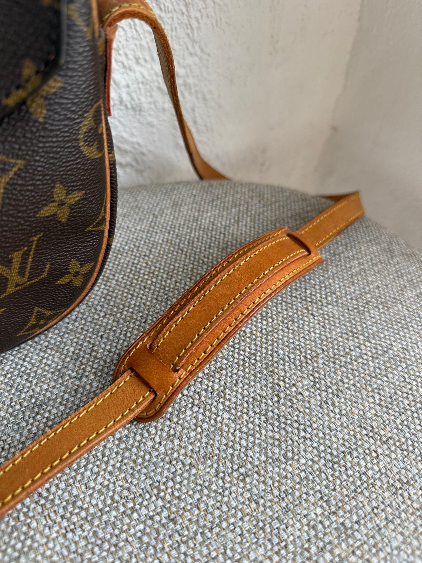 Louis Vuitton Jeune Fille MM