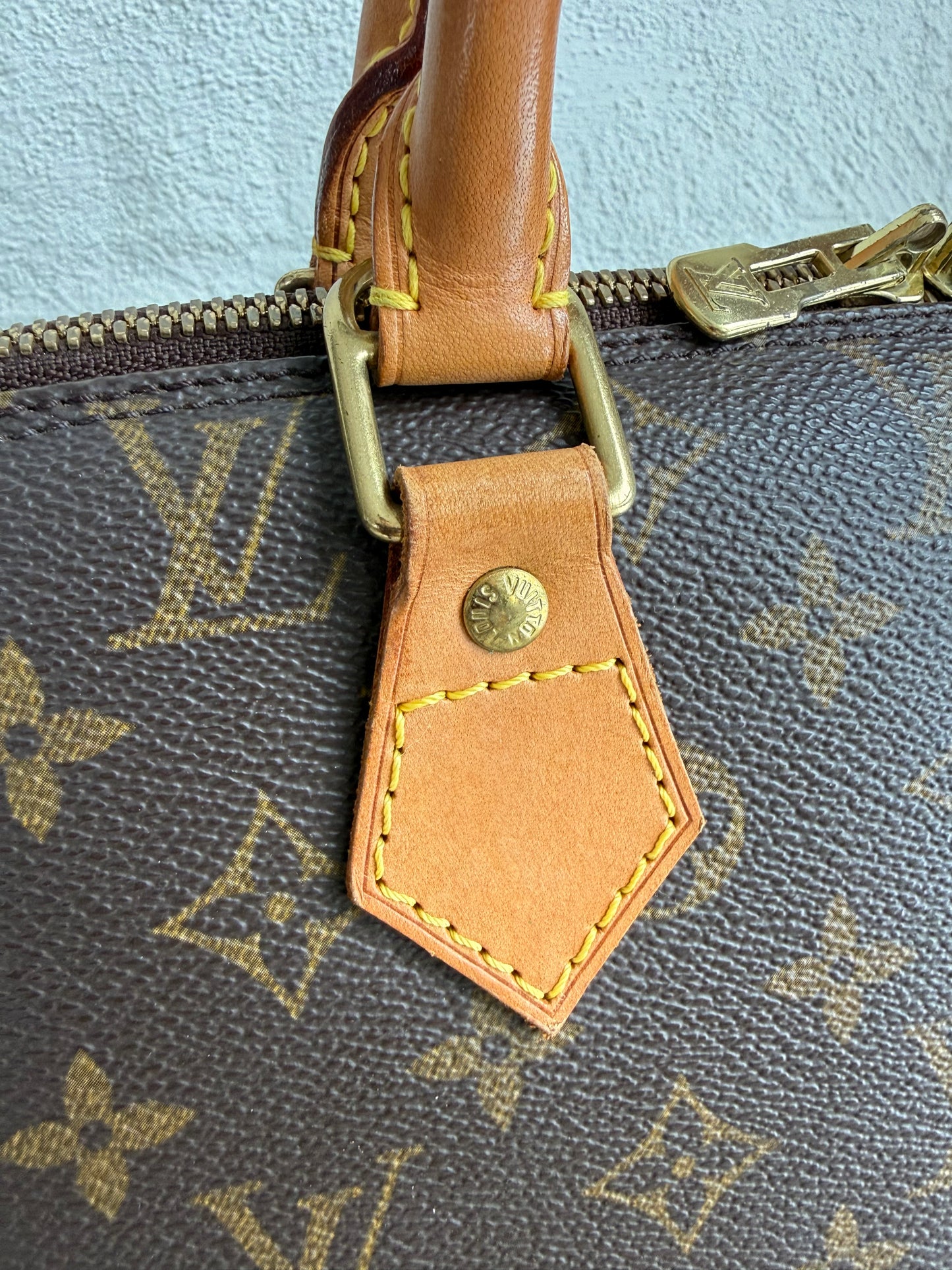 Louis Vuitton Alma
