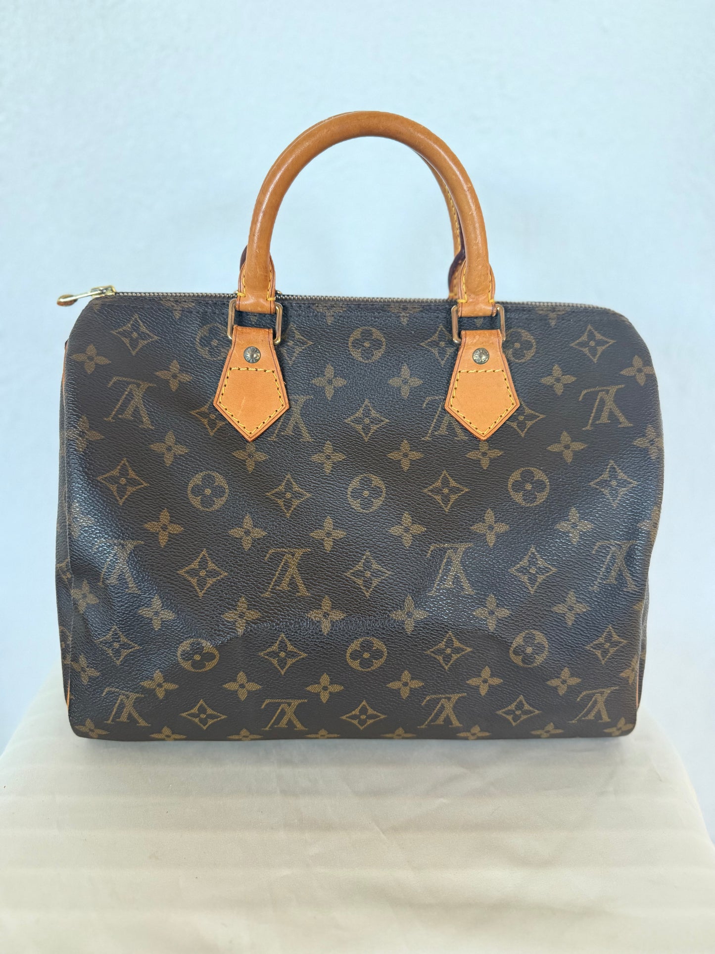 Louis Vuitton Speedy 30