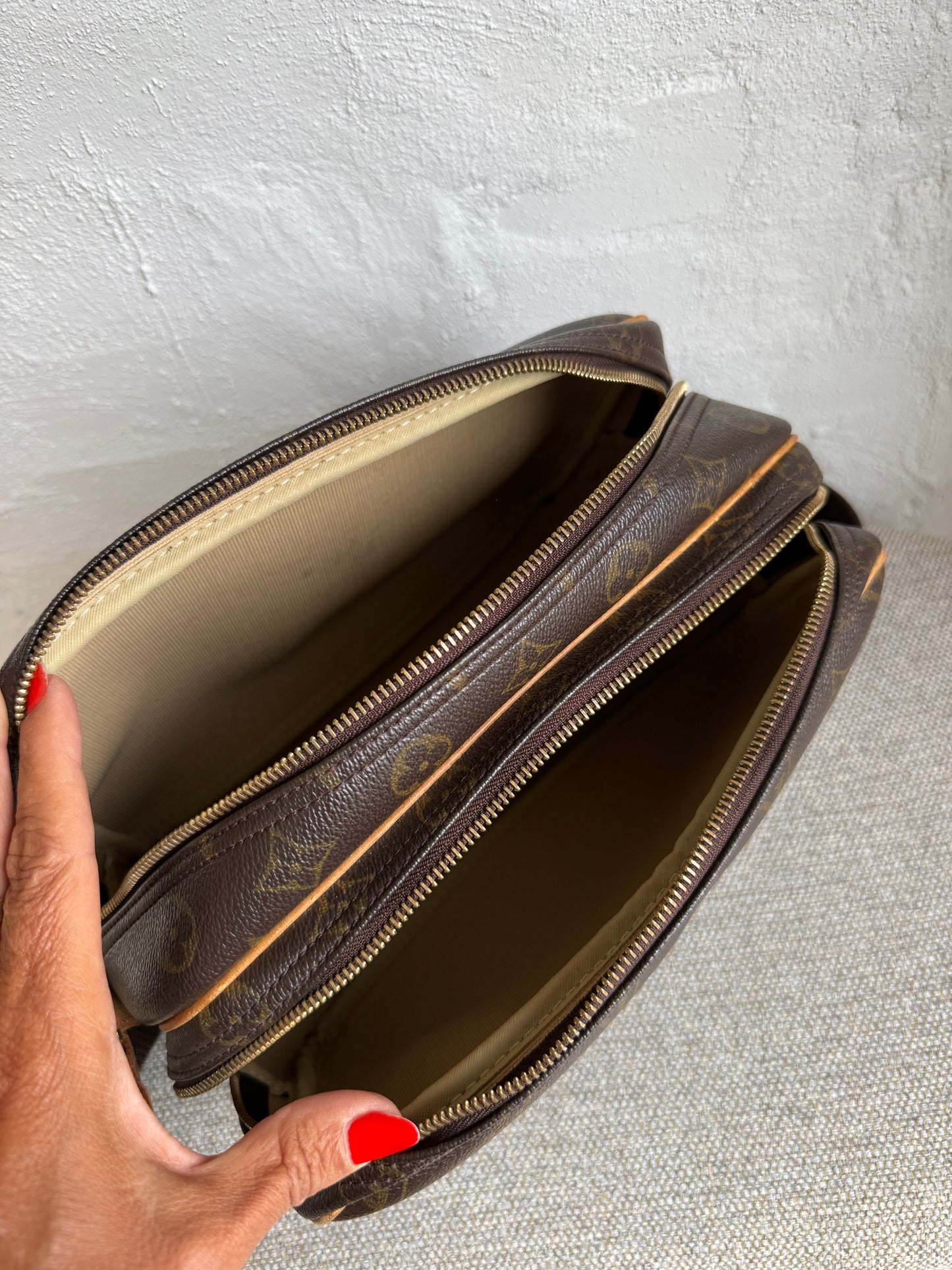 Louis Vuitton Reporter PM