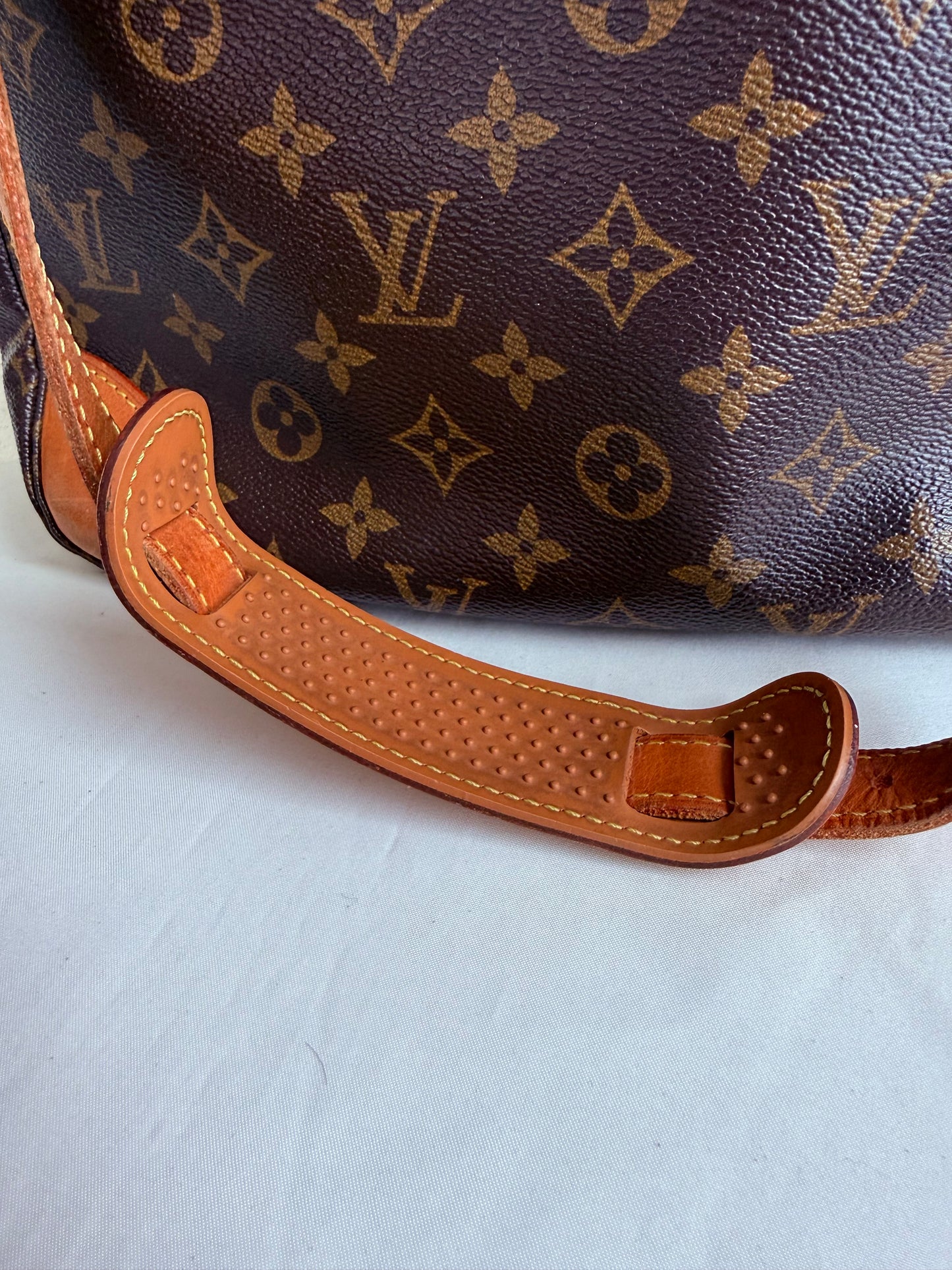 Louis Vuitton Boulogne 30