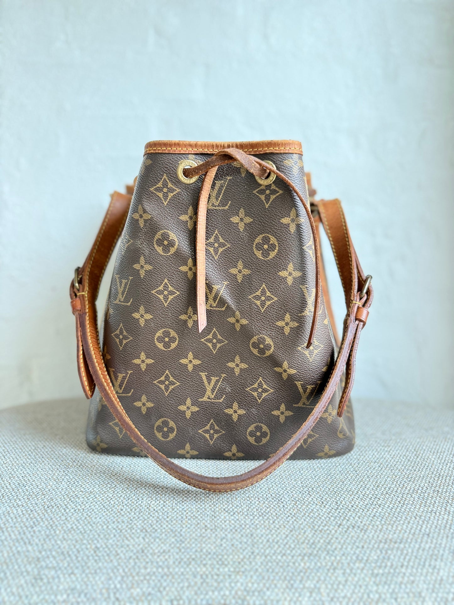 Louis Vuitton Noé Petit