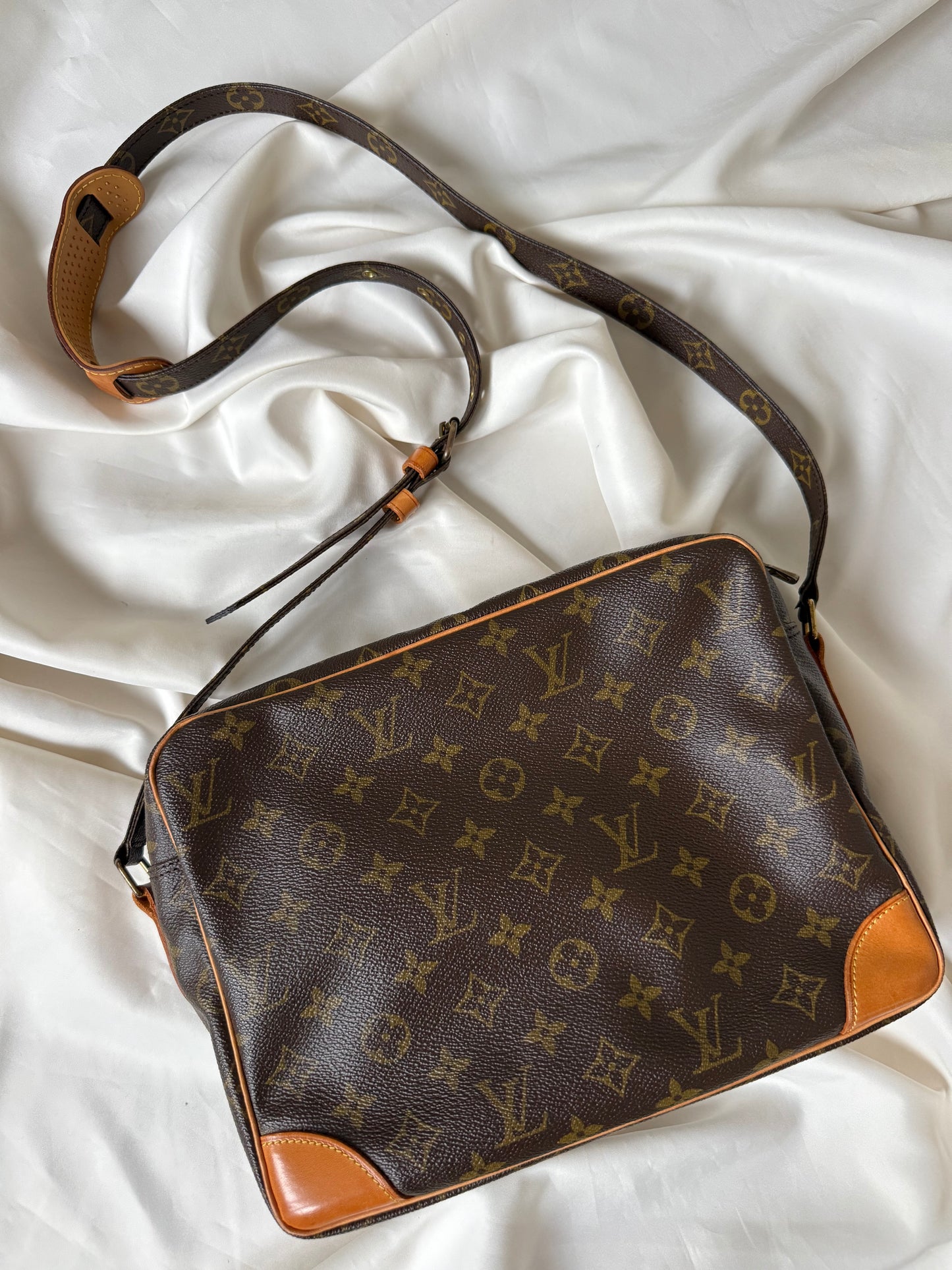 Louis Vuitton Crossbody