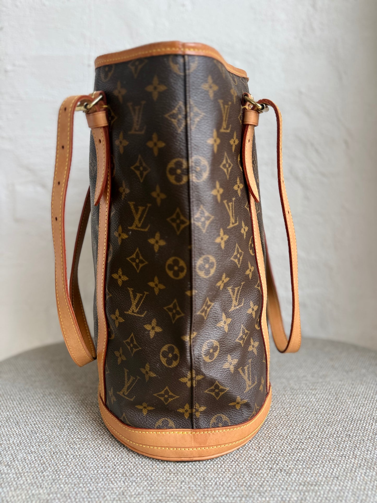 Louis Vuitton Bucket GM