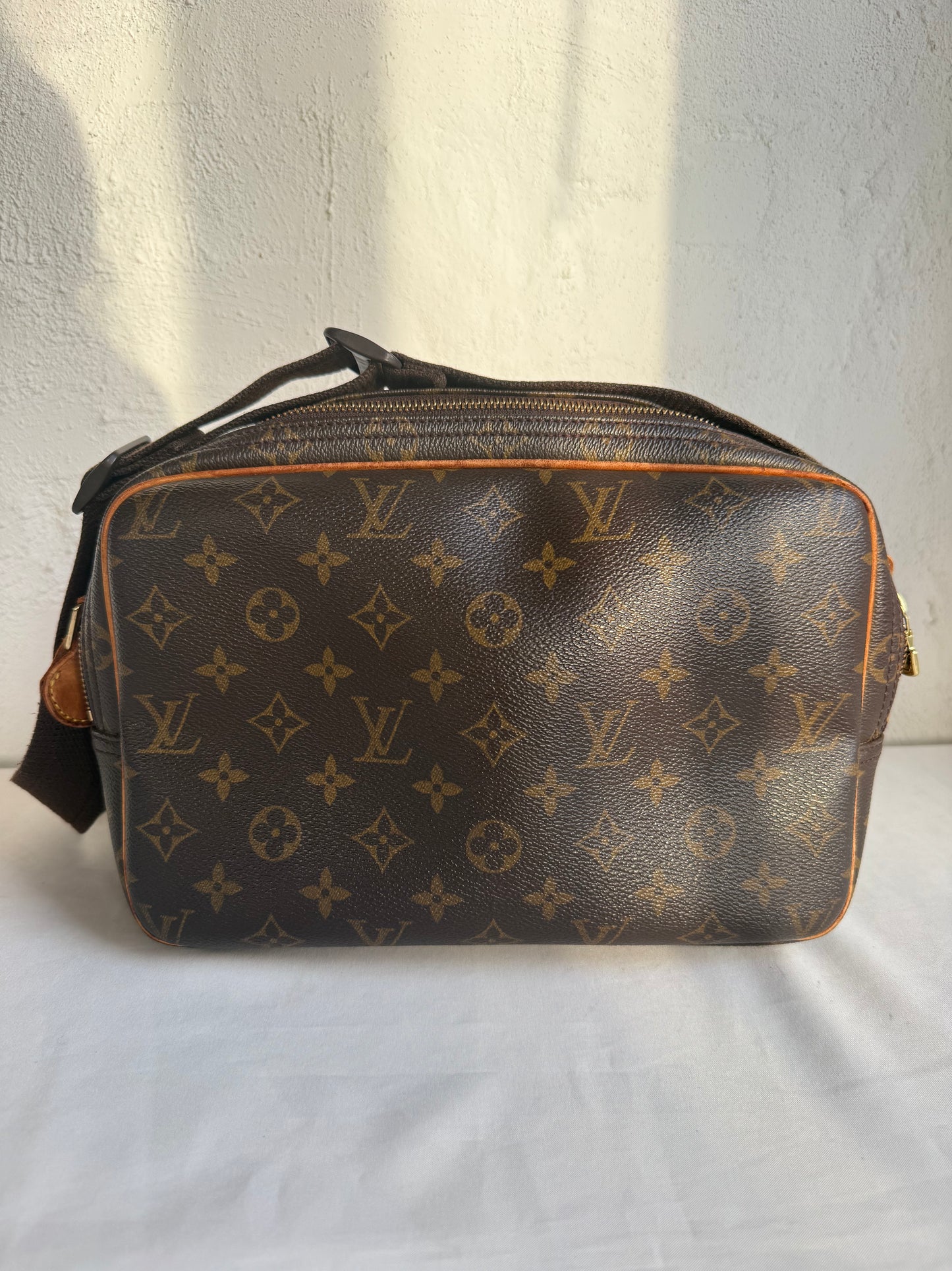 Louis Vuitton Reporter PM
