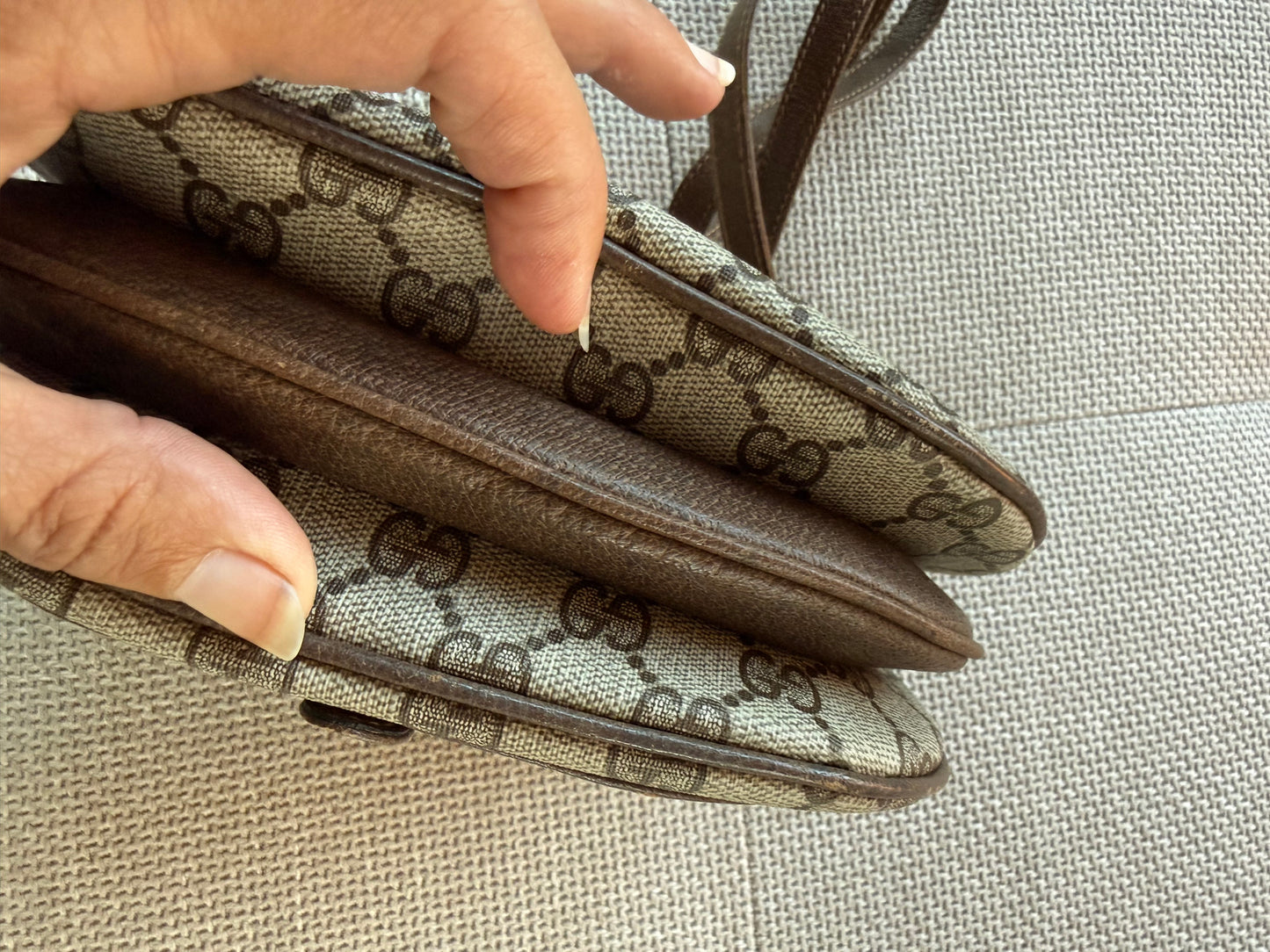 Gucci  Crossbody