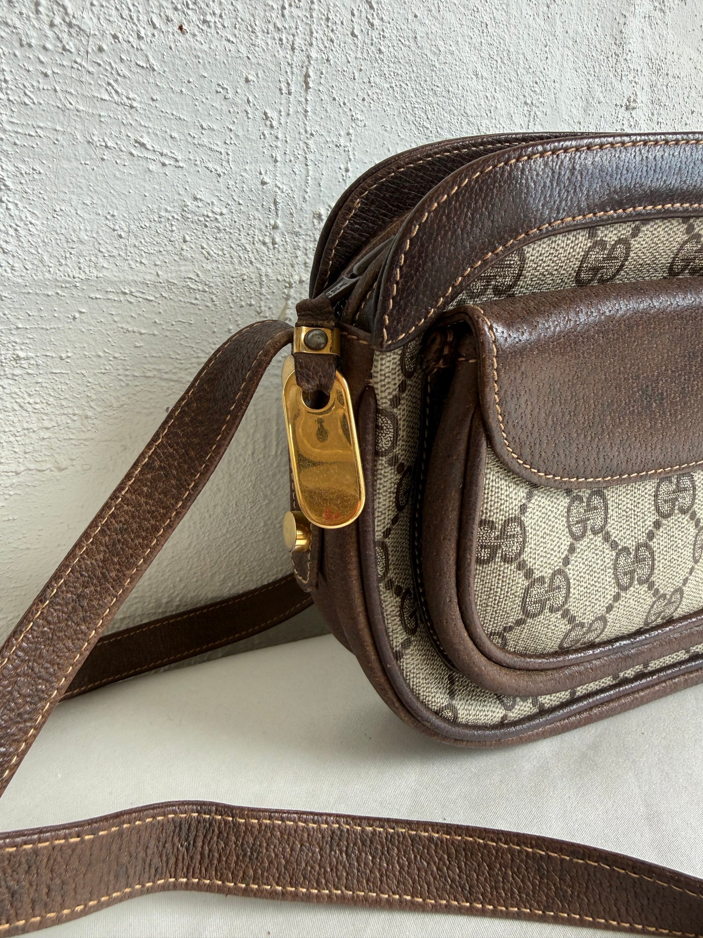 Gucci Crossbody bag