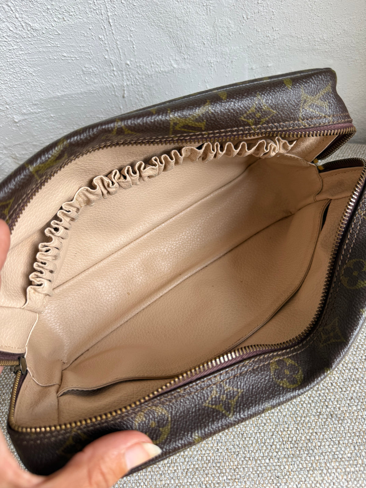 Louis Vuitton Toilet taske