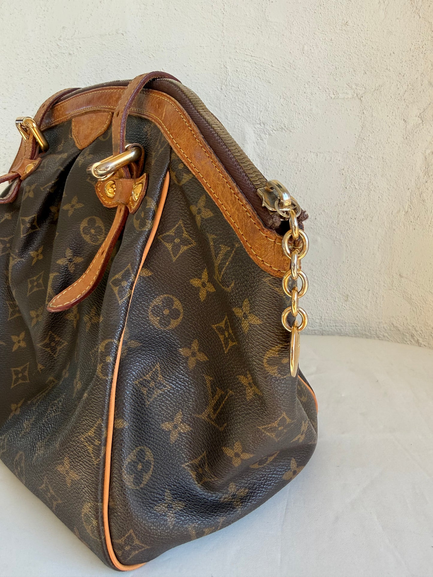 Louis Vuitton Tivoli GM