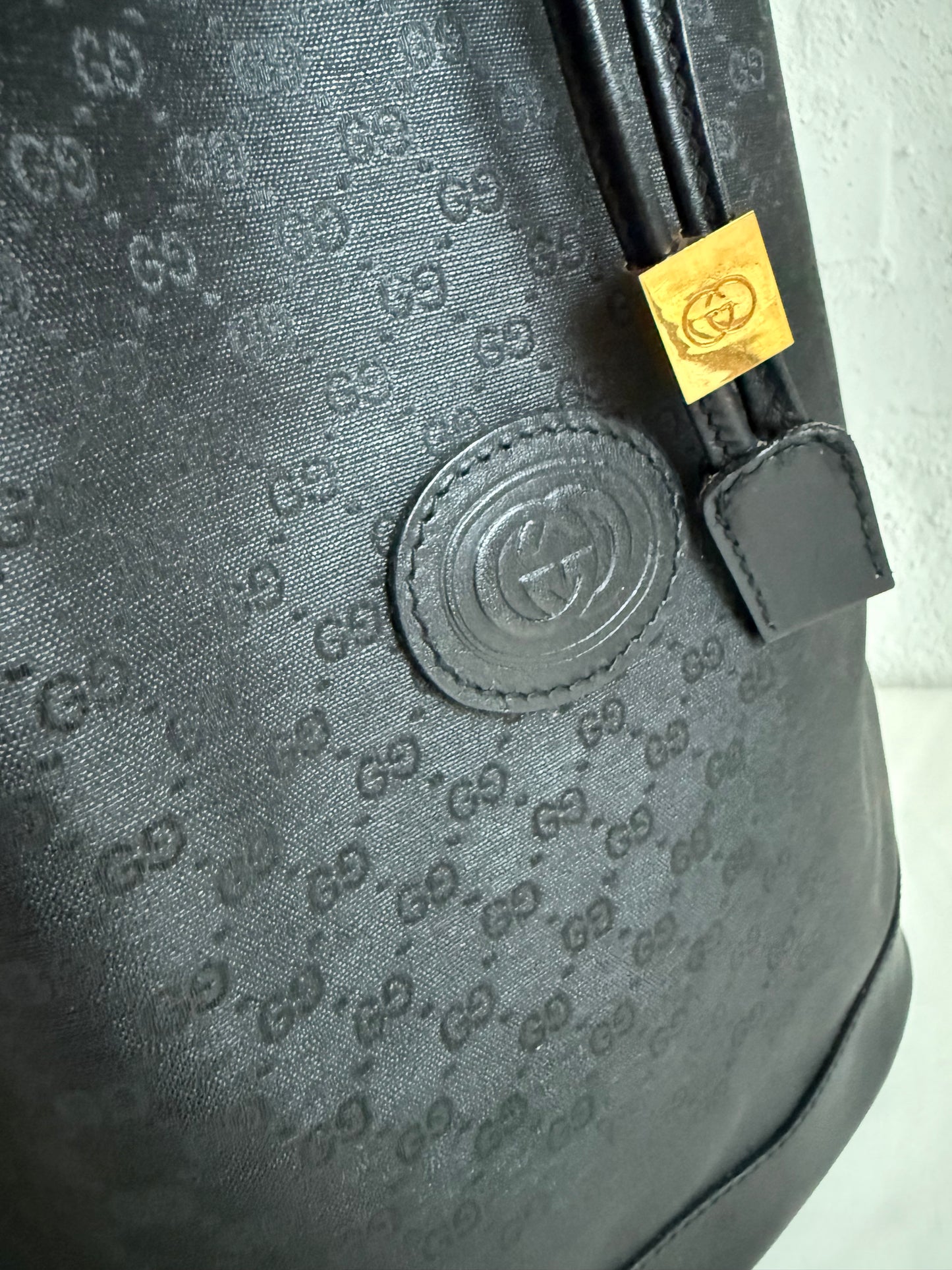 Gucci micro GG Bucket bag