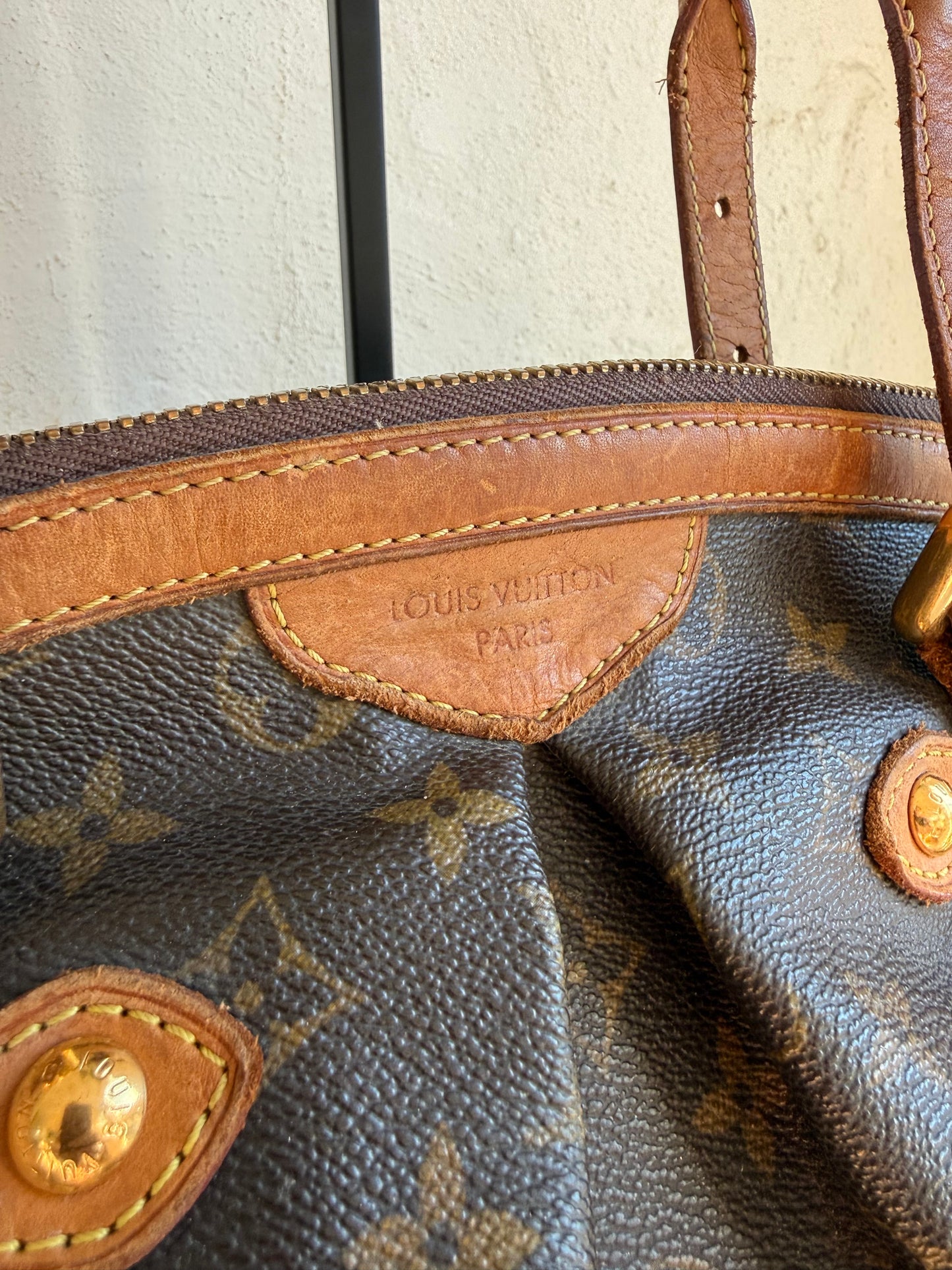 Louis Vuitton Tivoli GM