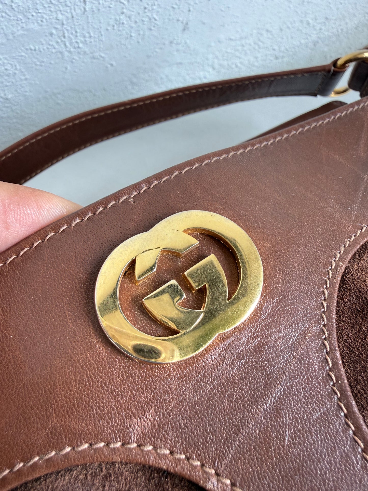 Gucci Suede Shoulder bag