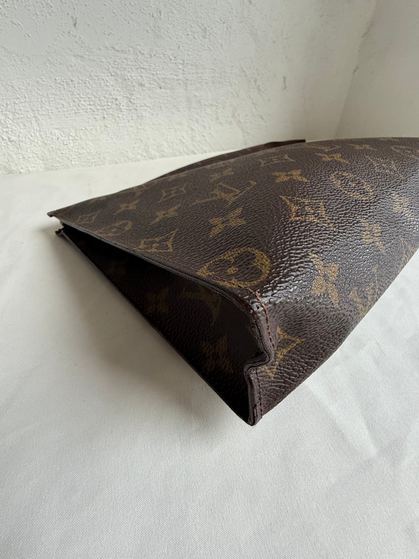 Louis Vuitton toilet/clutch bag
