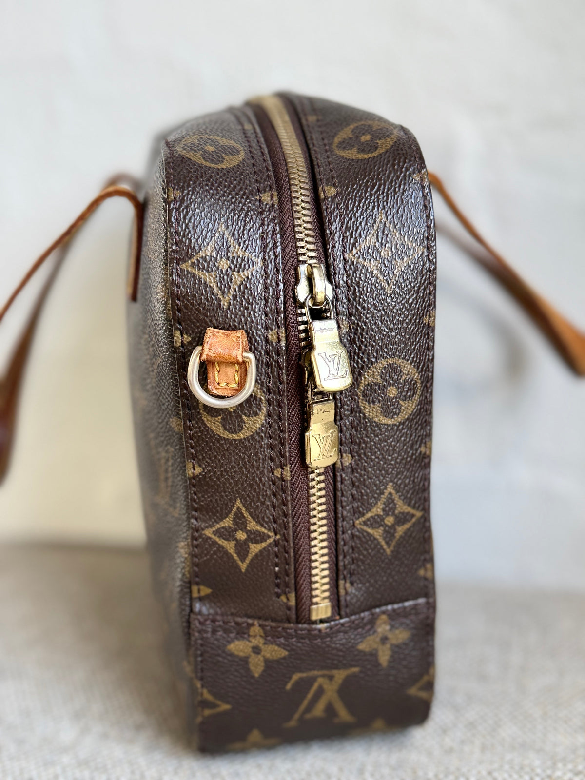 Louis Vuitton Spontini
