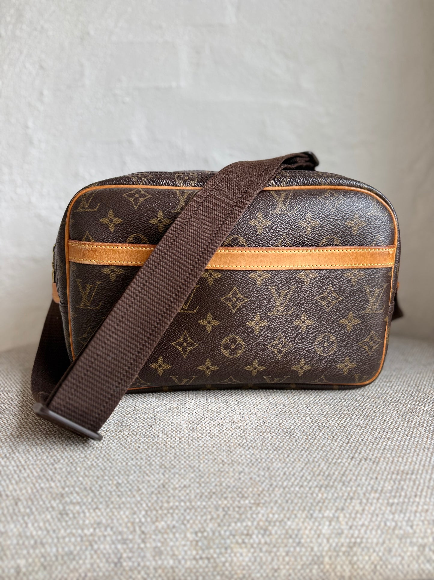 Louis Vuitton Reporter PM