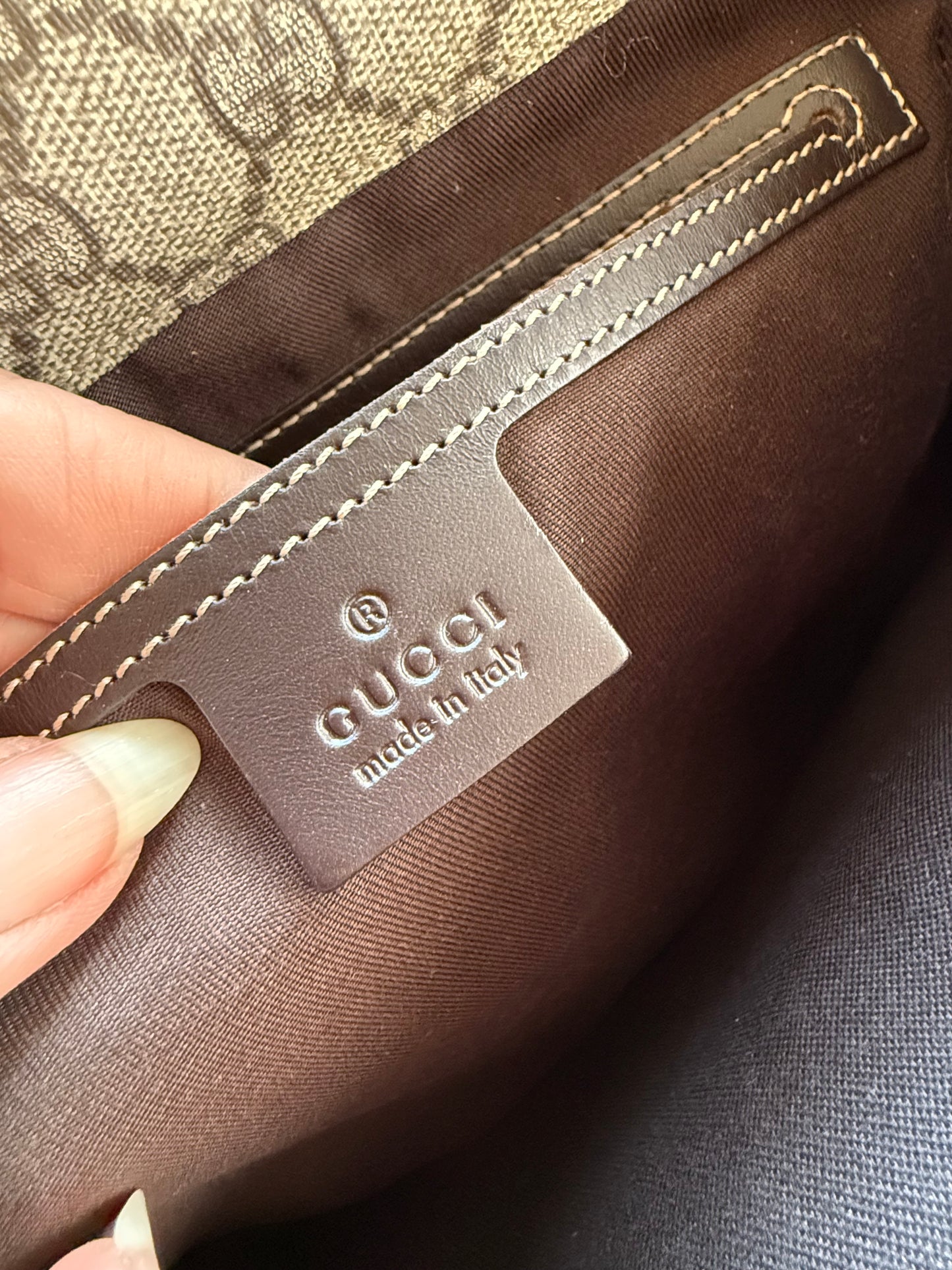 Gucci Messenger bag