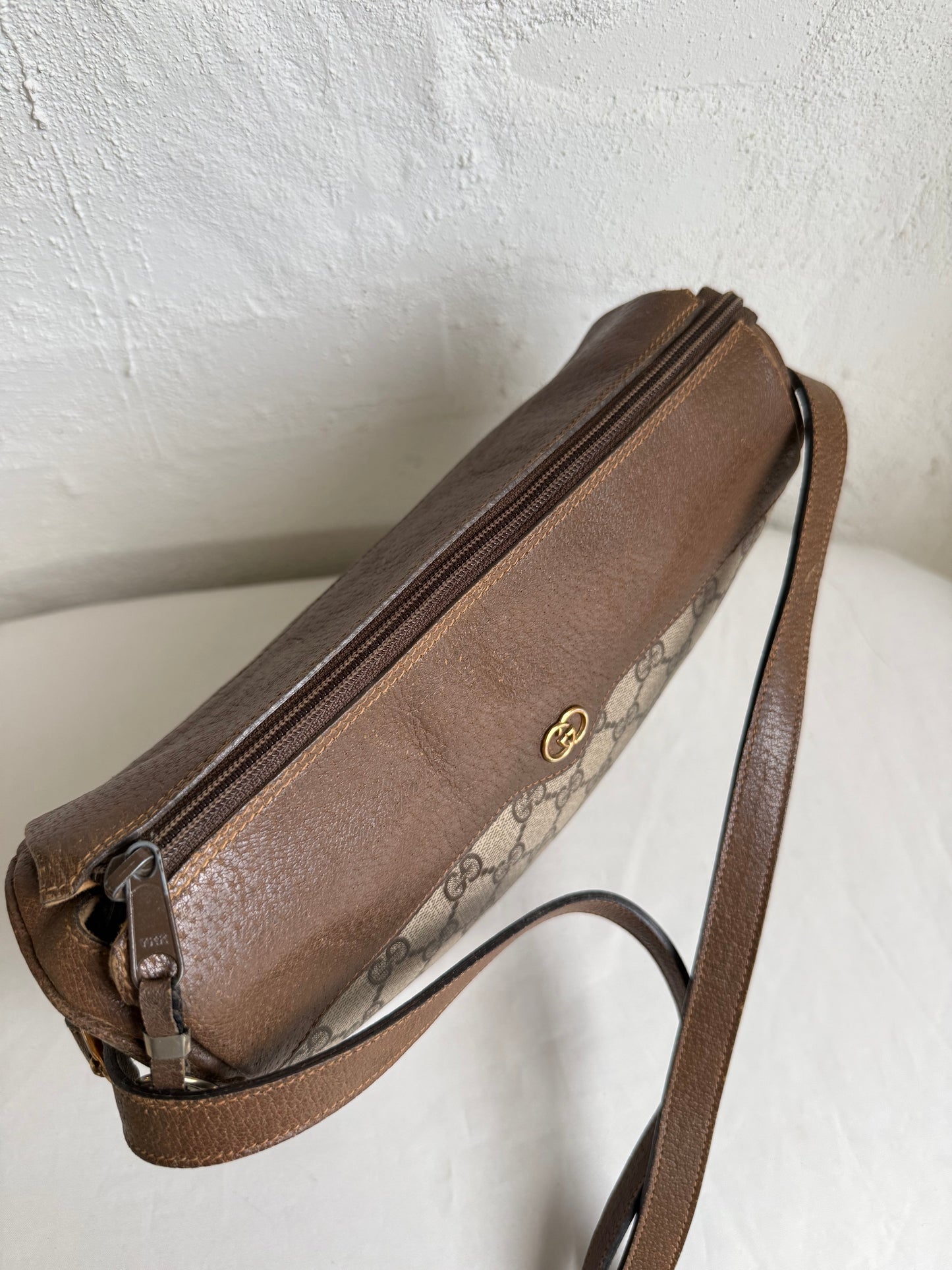 Gucci shoulder bag