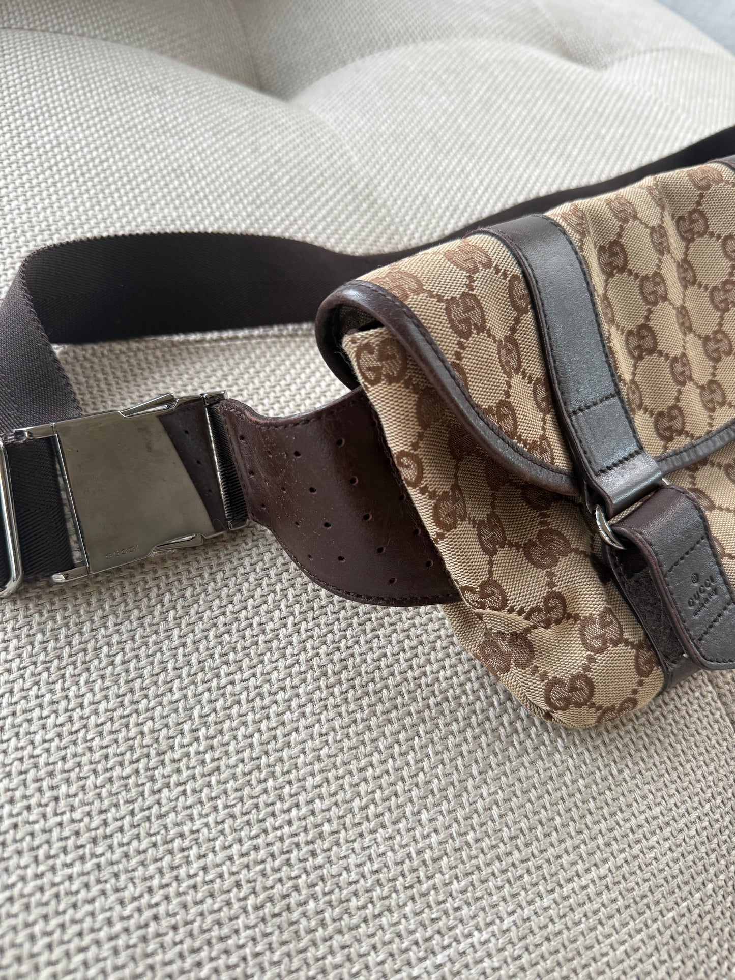 Gucci waistbag/crossbody