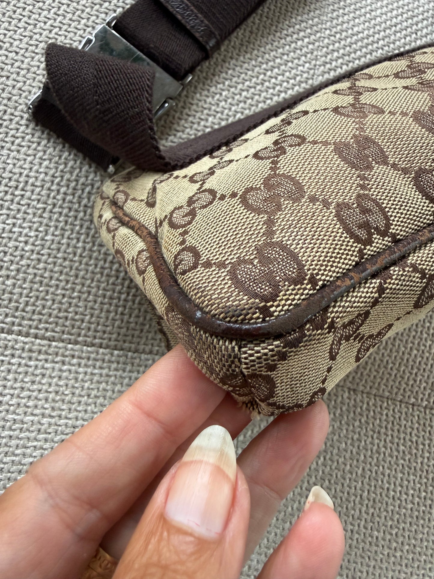 Gucci waistbag/crossbody