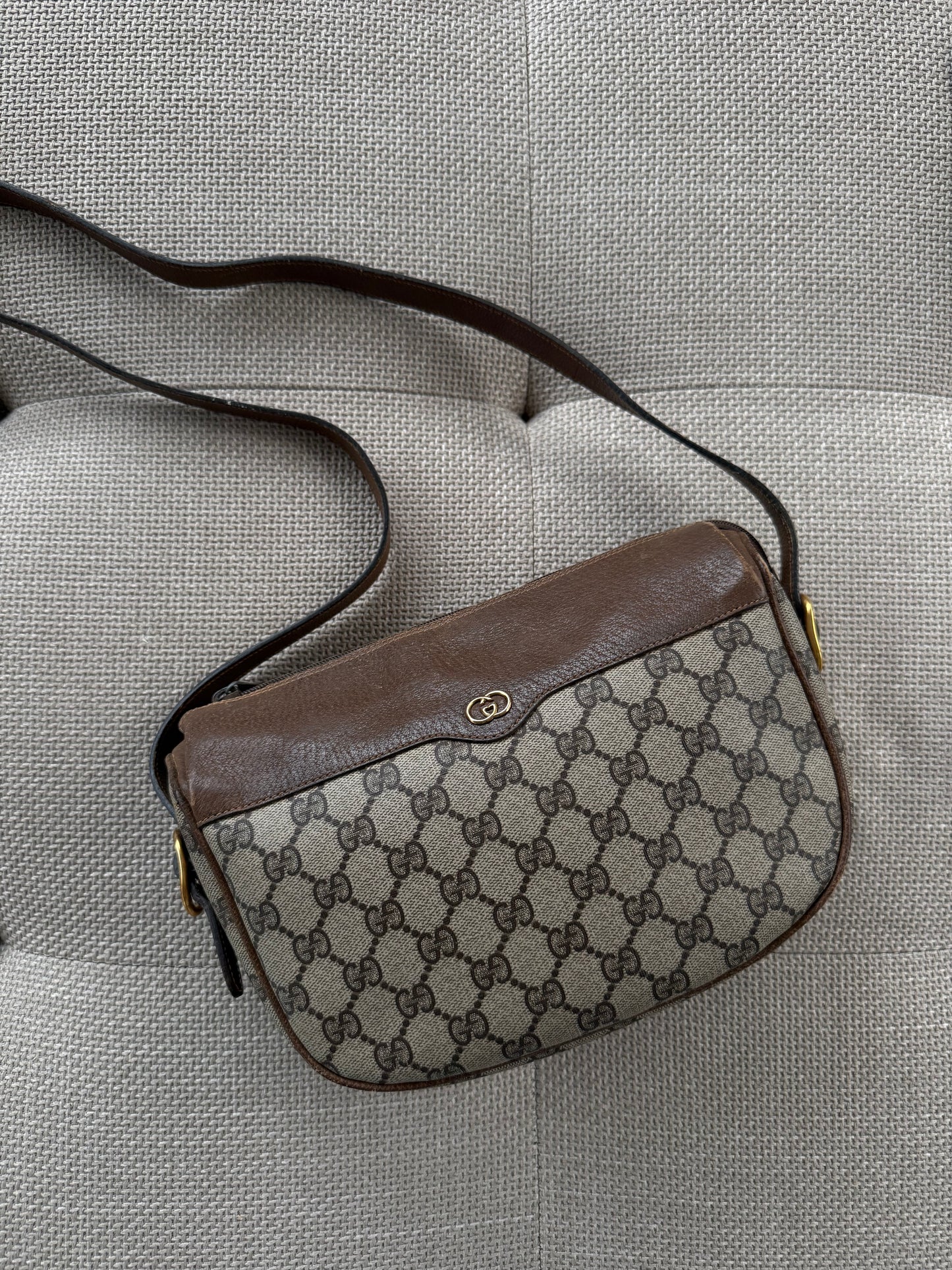 Gucci shoulder bag