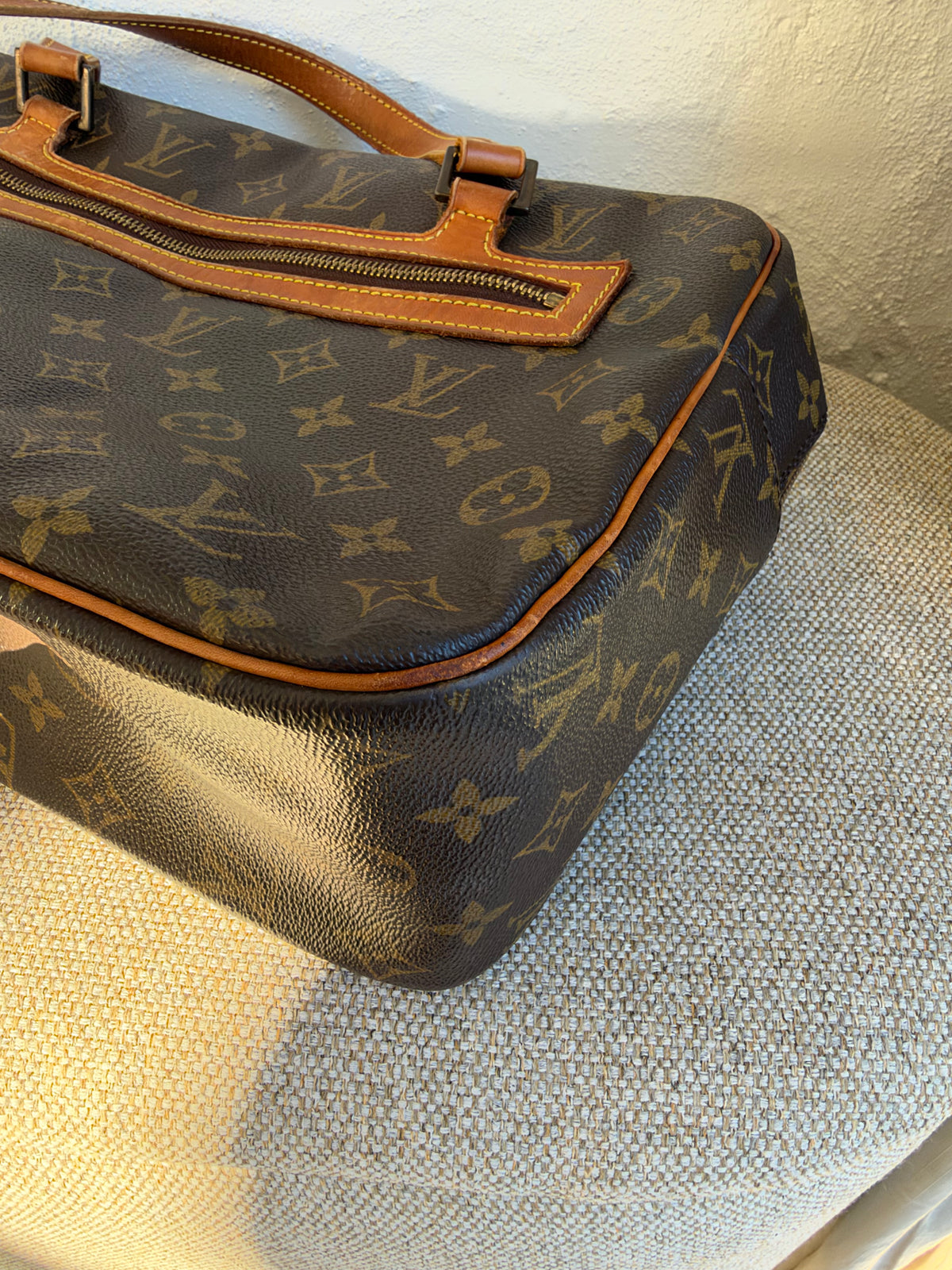 Louis Vuitton Cite GM