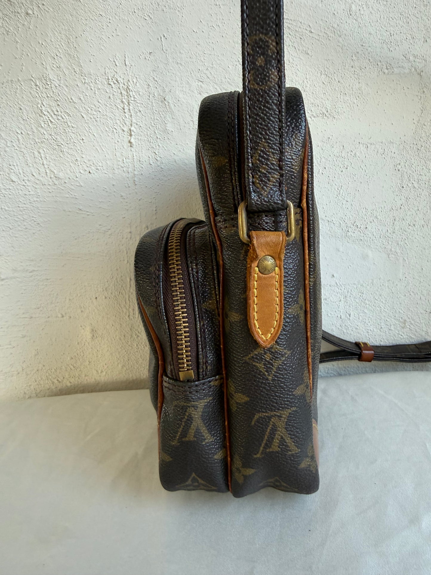 Louis Vuitton Amazon shoulder bag