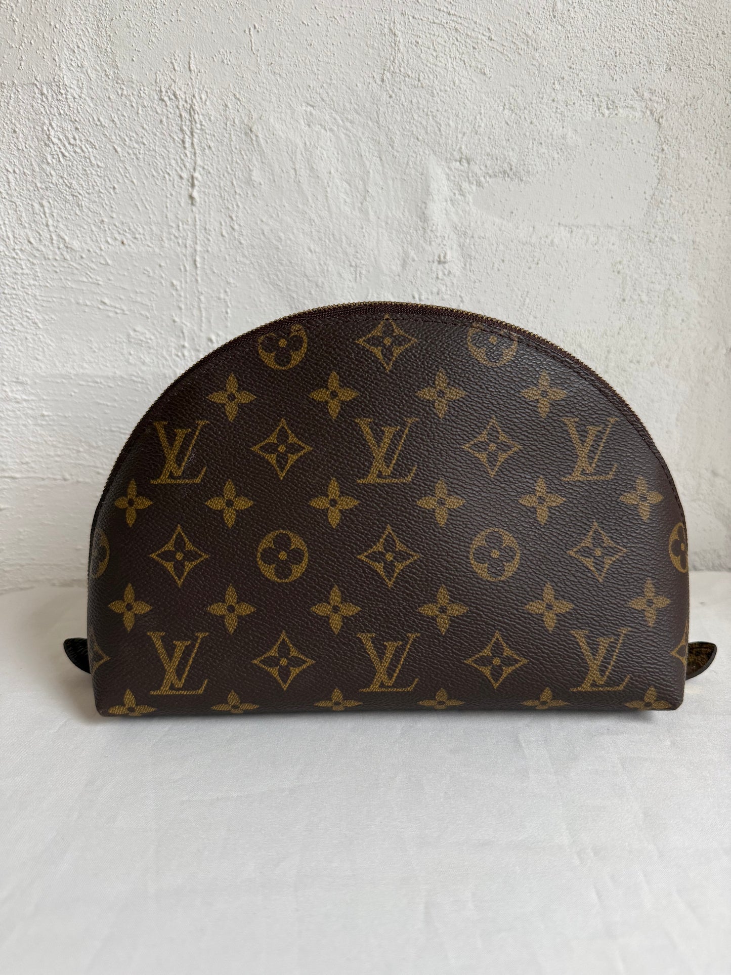 Louis Vuitton Demi Ronde makeup taske
