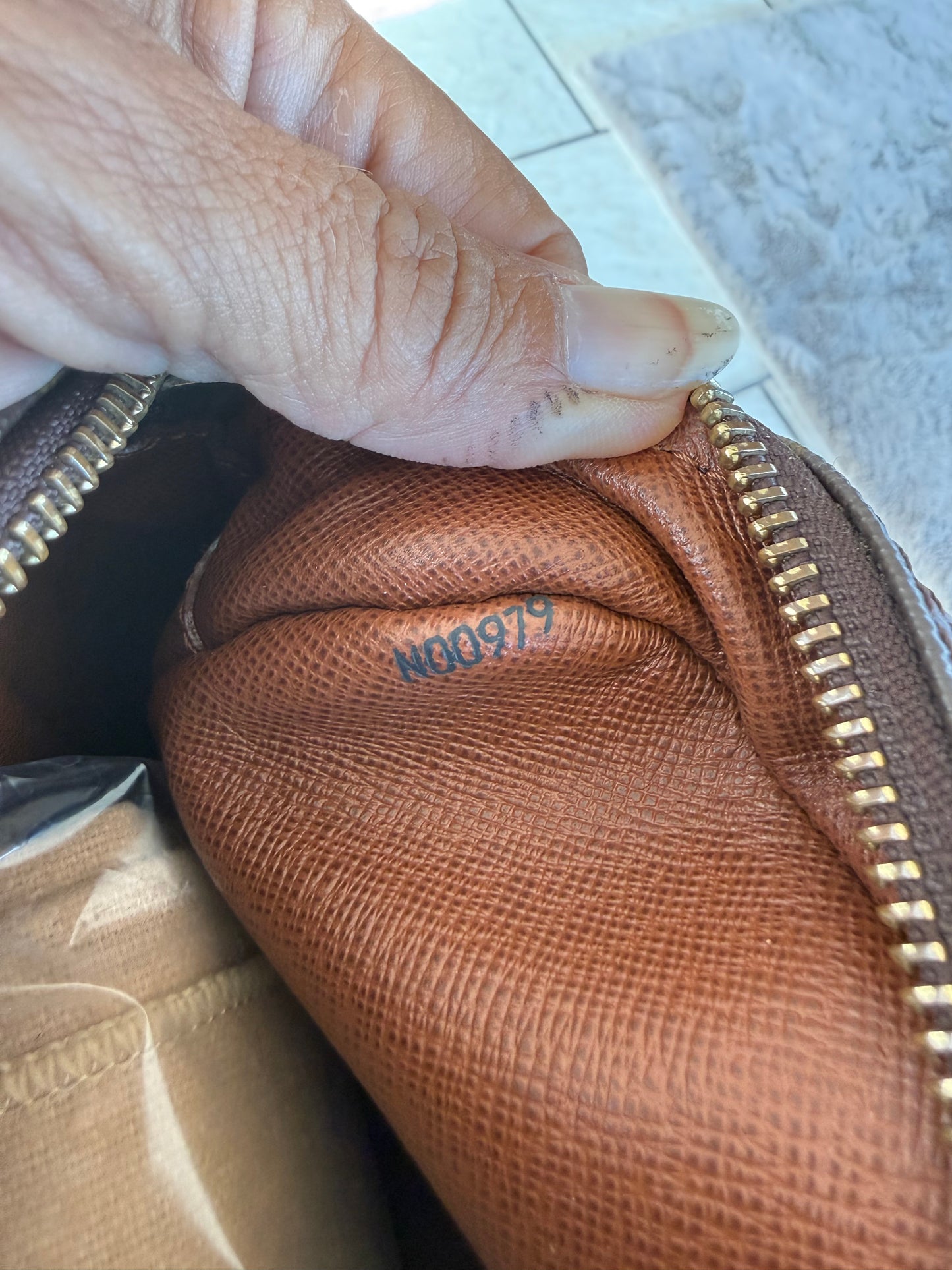 Louis Vuitton Nile bag
