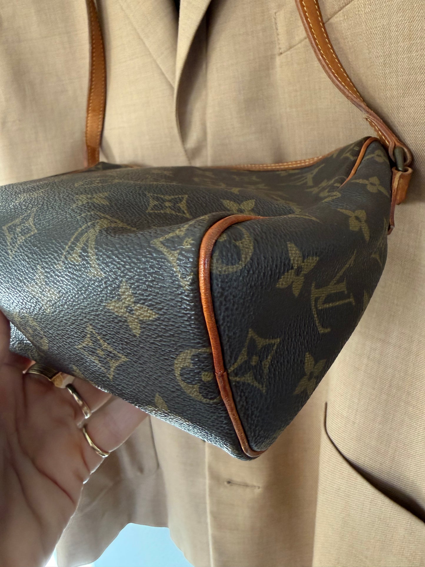 Louis Vuitton Tulle Lee