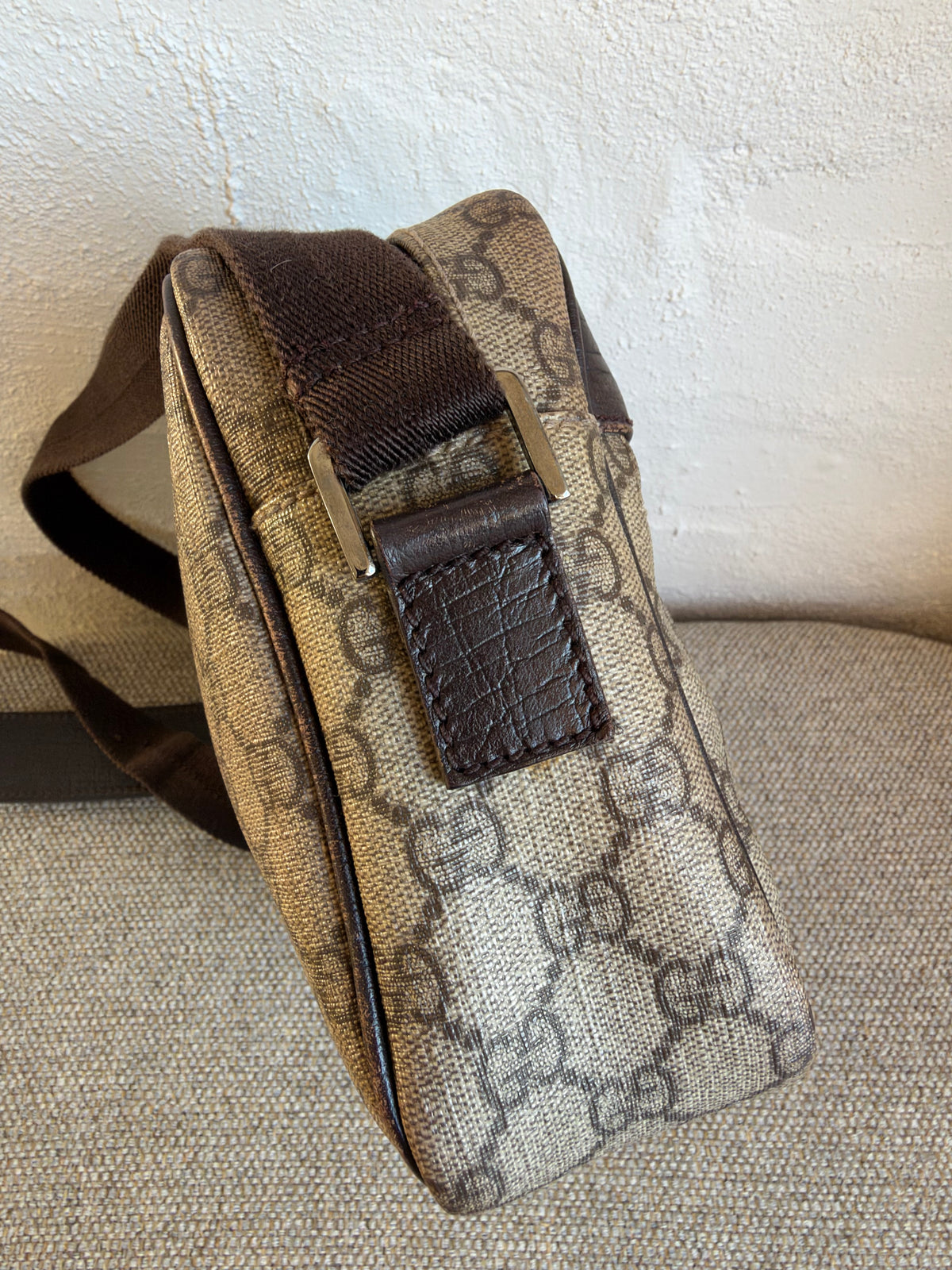 Gucci Messenger bag