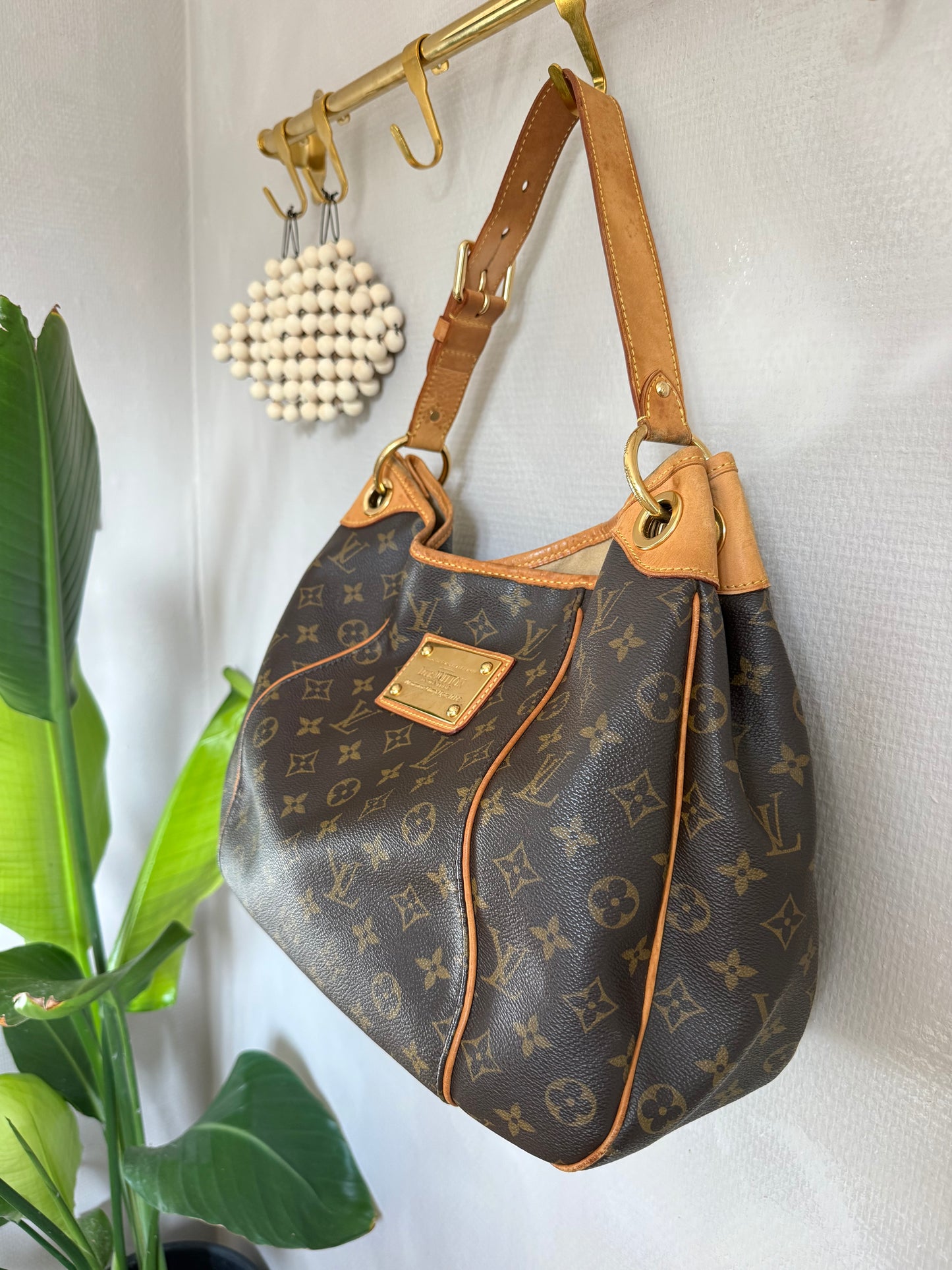 Louis Vuitton Galliera PM