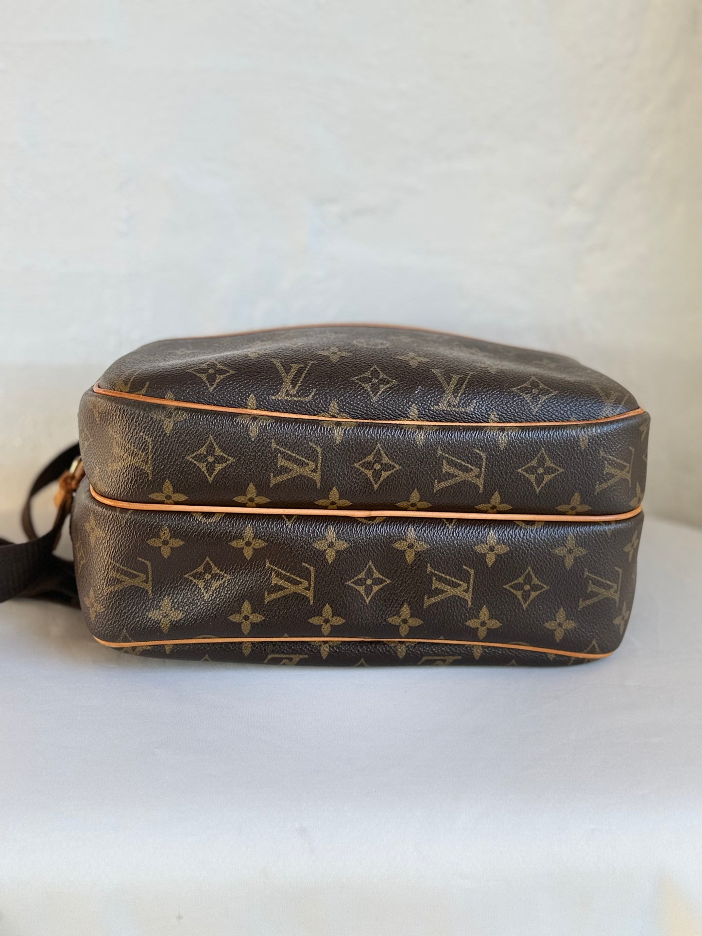 Louis Vuitton Reporter PM