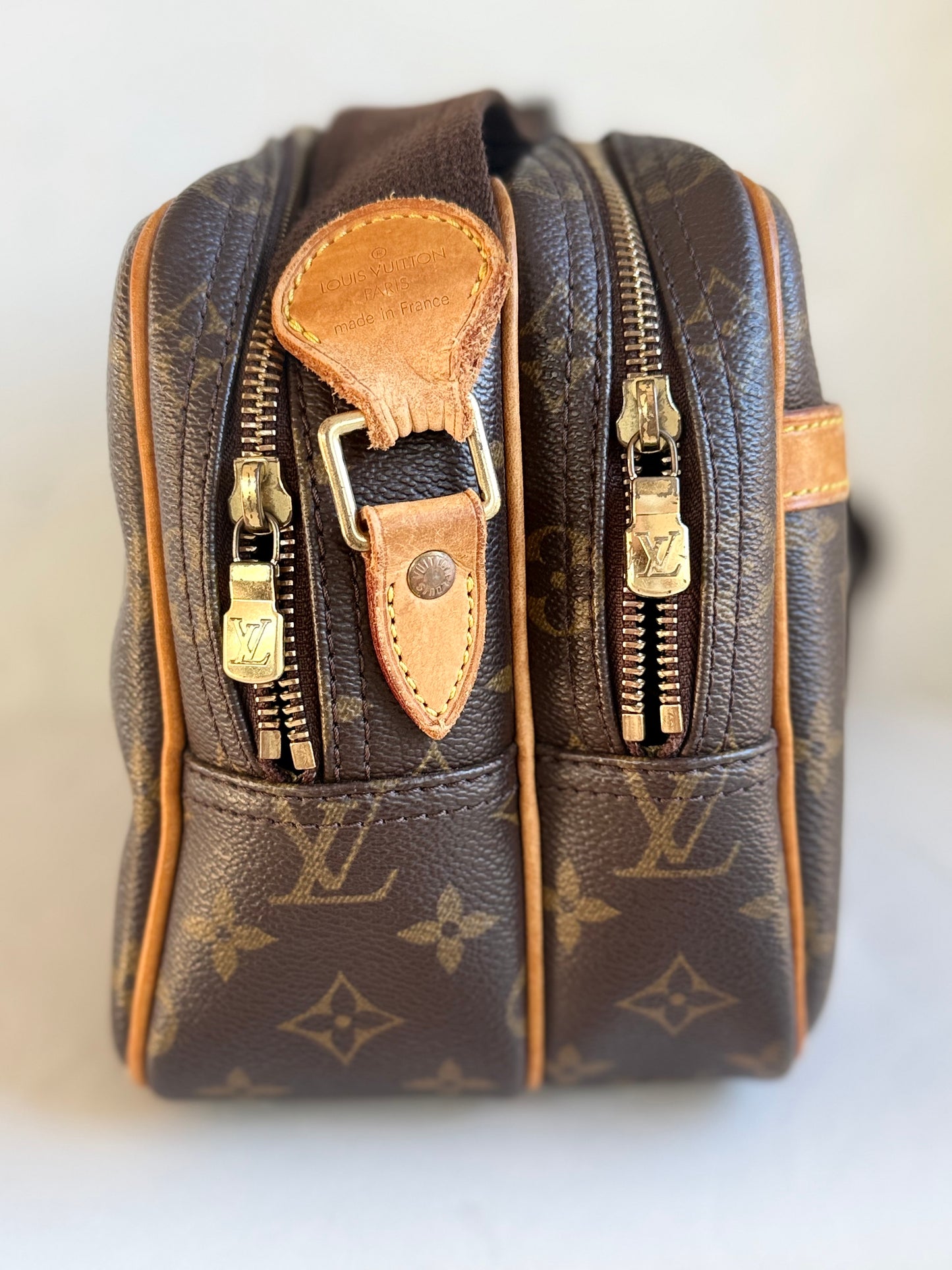 Louis Vuitton Reporter PM