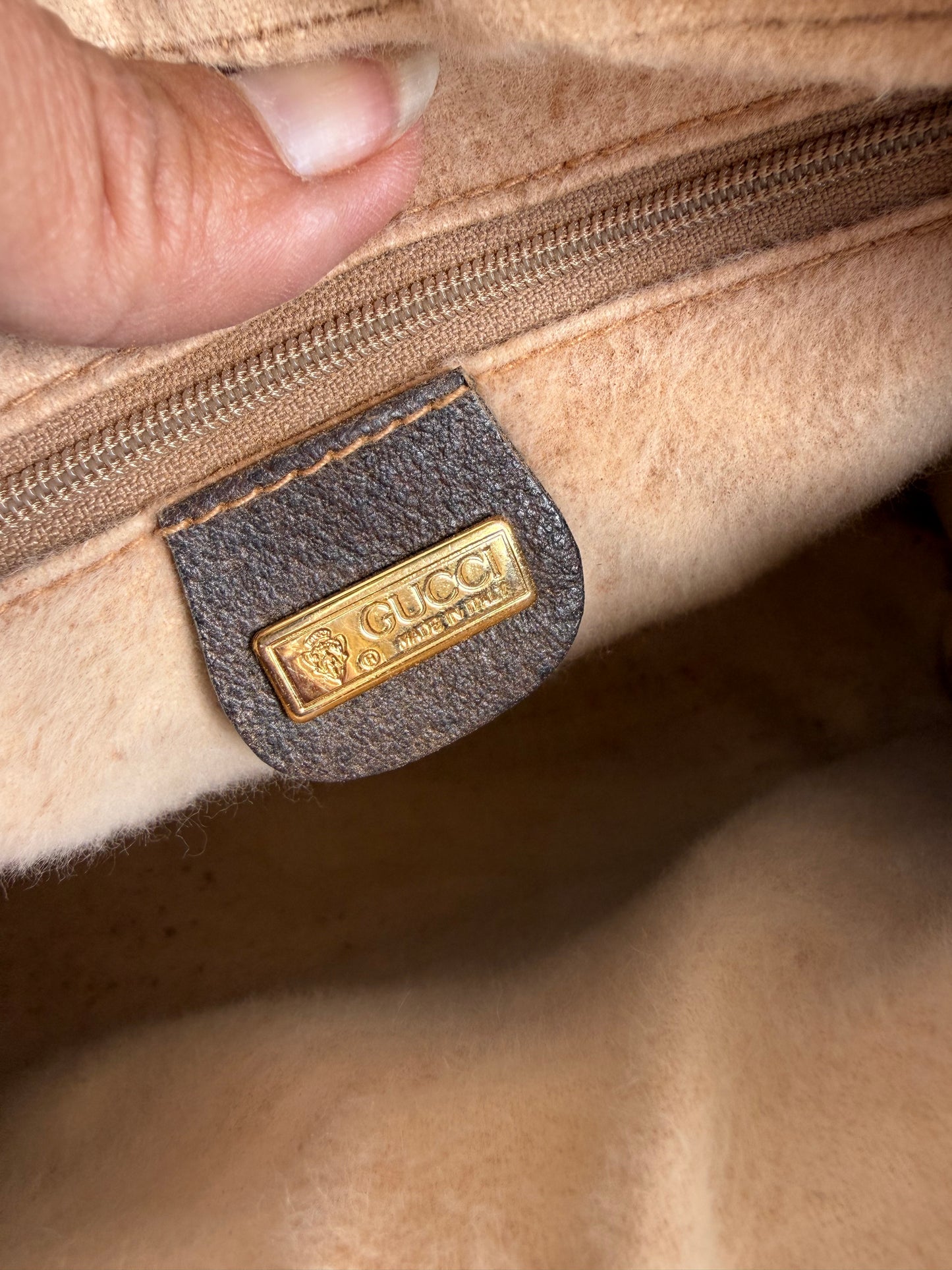 Gucci shoulder bag