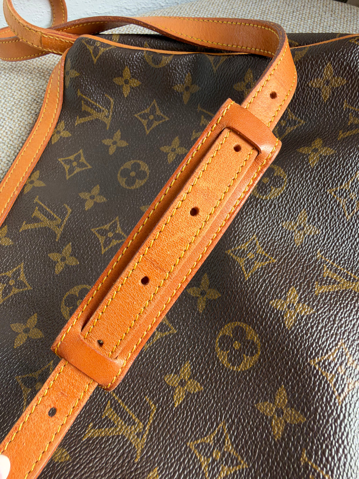 Louis Vuitton Tulle Lee