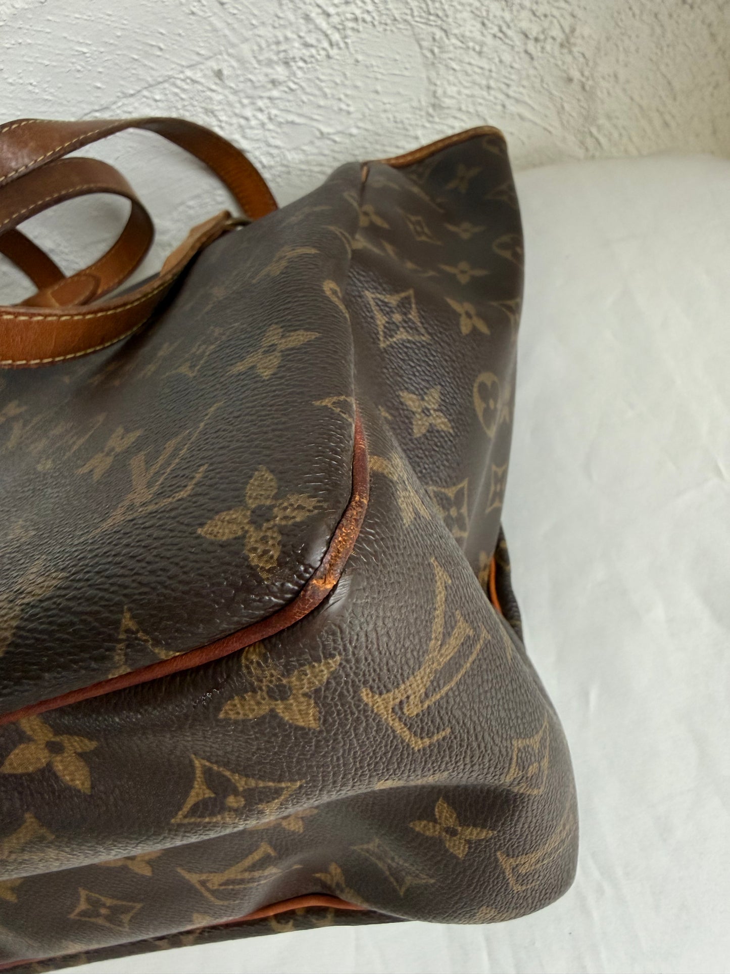 Louis Vuitton Tote bag